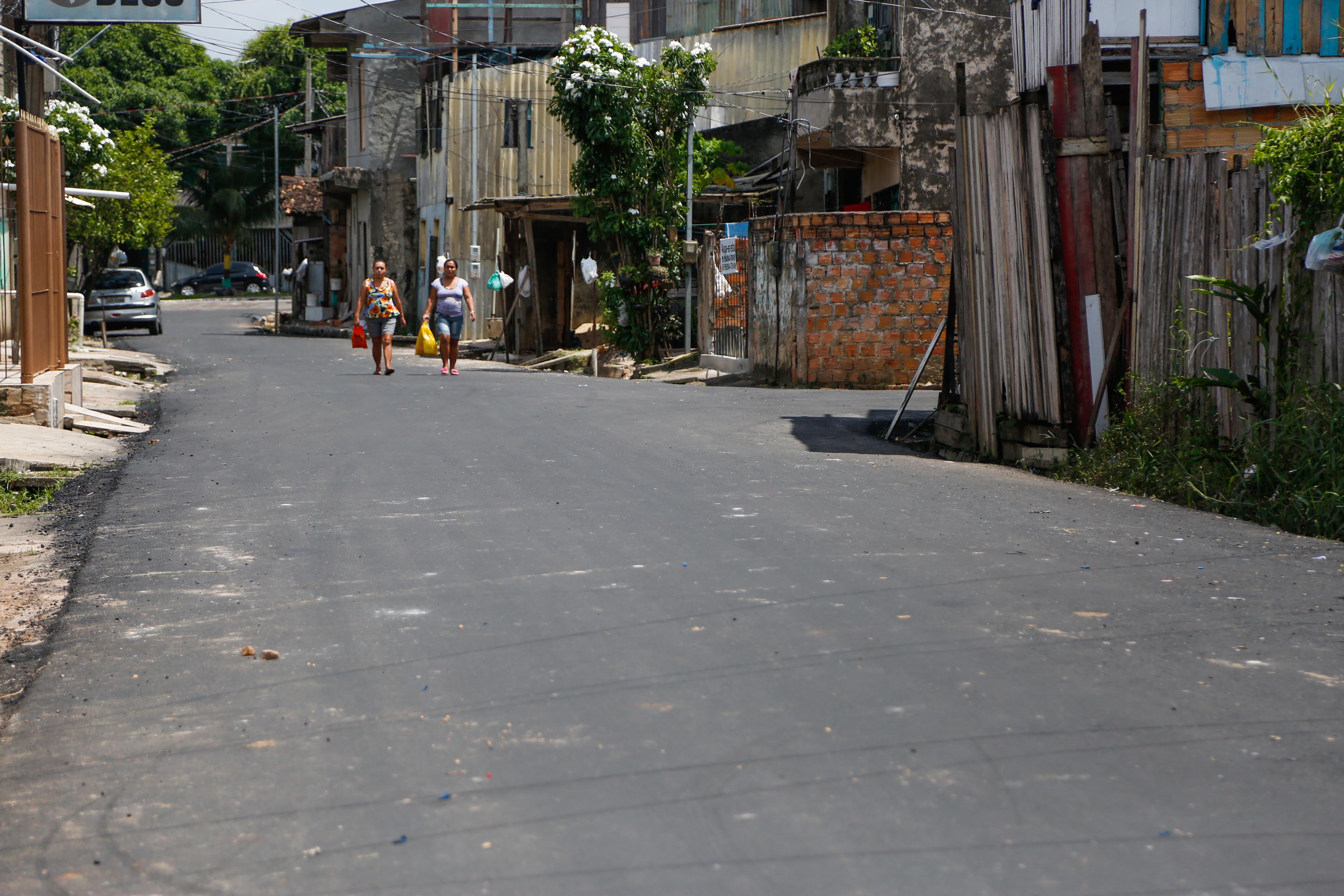 Obras de recuperação e asfaltamento de vias em Belém continuam em ritmo acelerado 