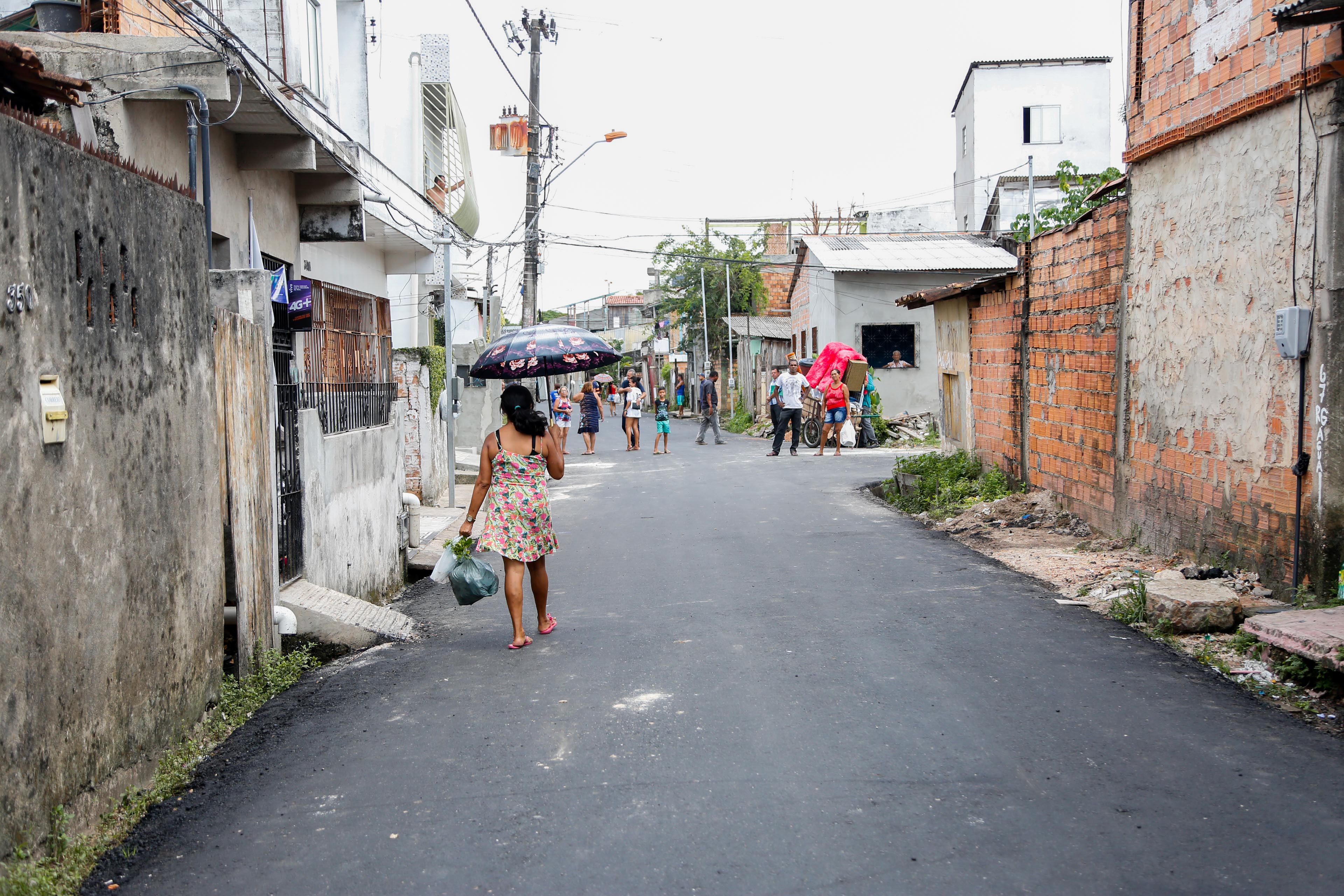 Obras de recuperação e asfaltamento de vias em Belém continuam em ritmo acelerado 