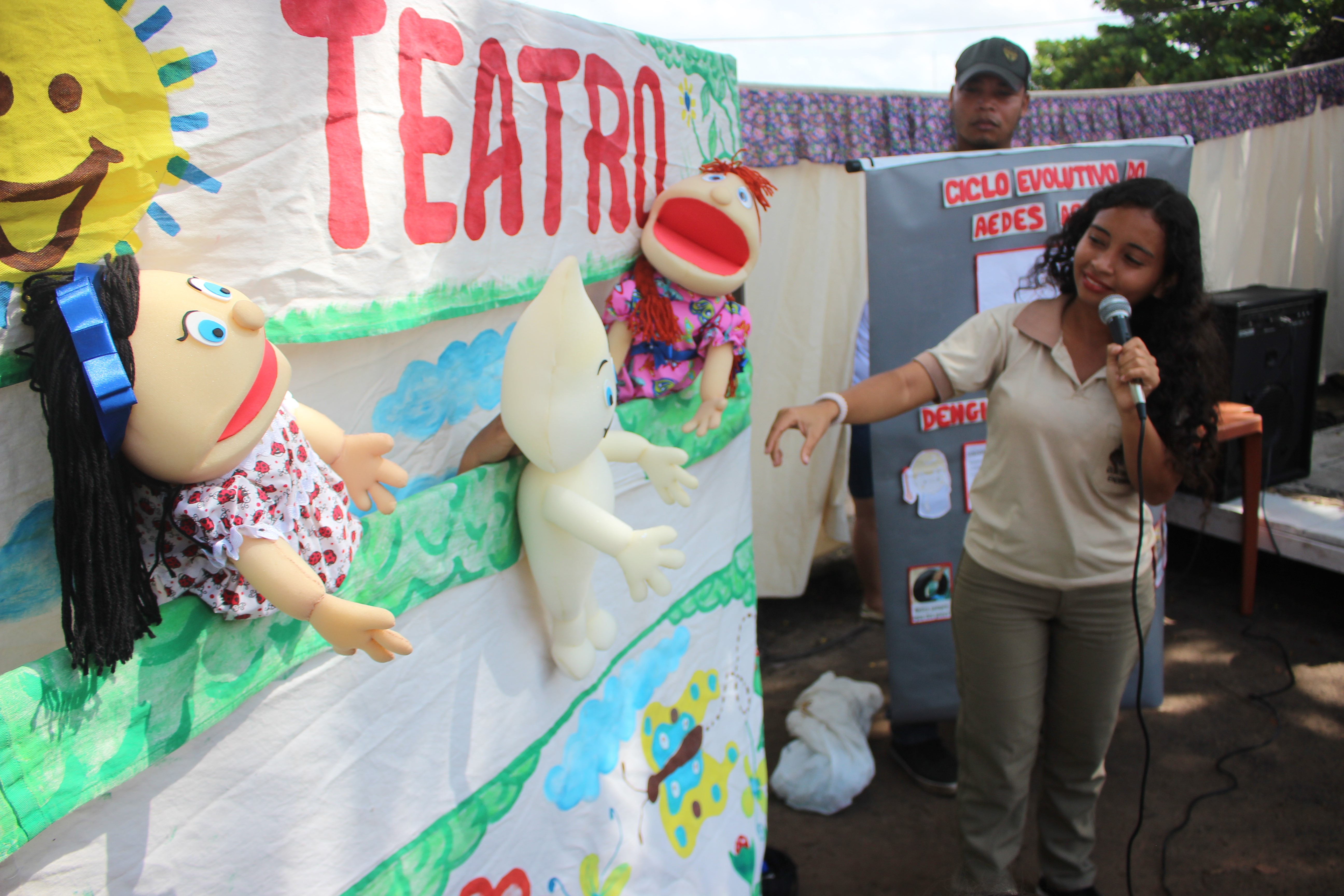 “Biblioteca vai à Praia” leva arte, leitura e educação ambiental a Outeiro