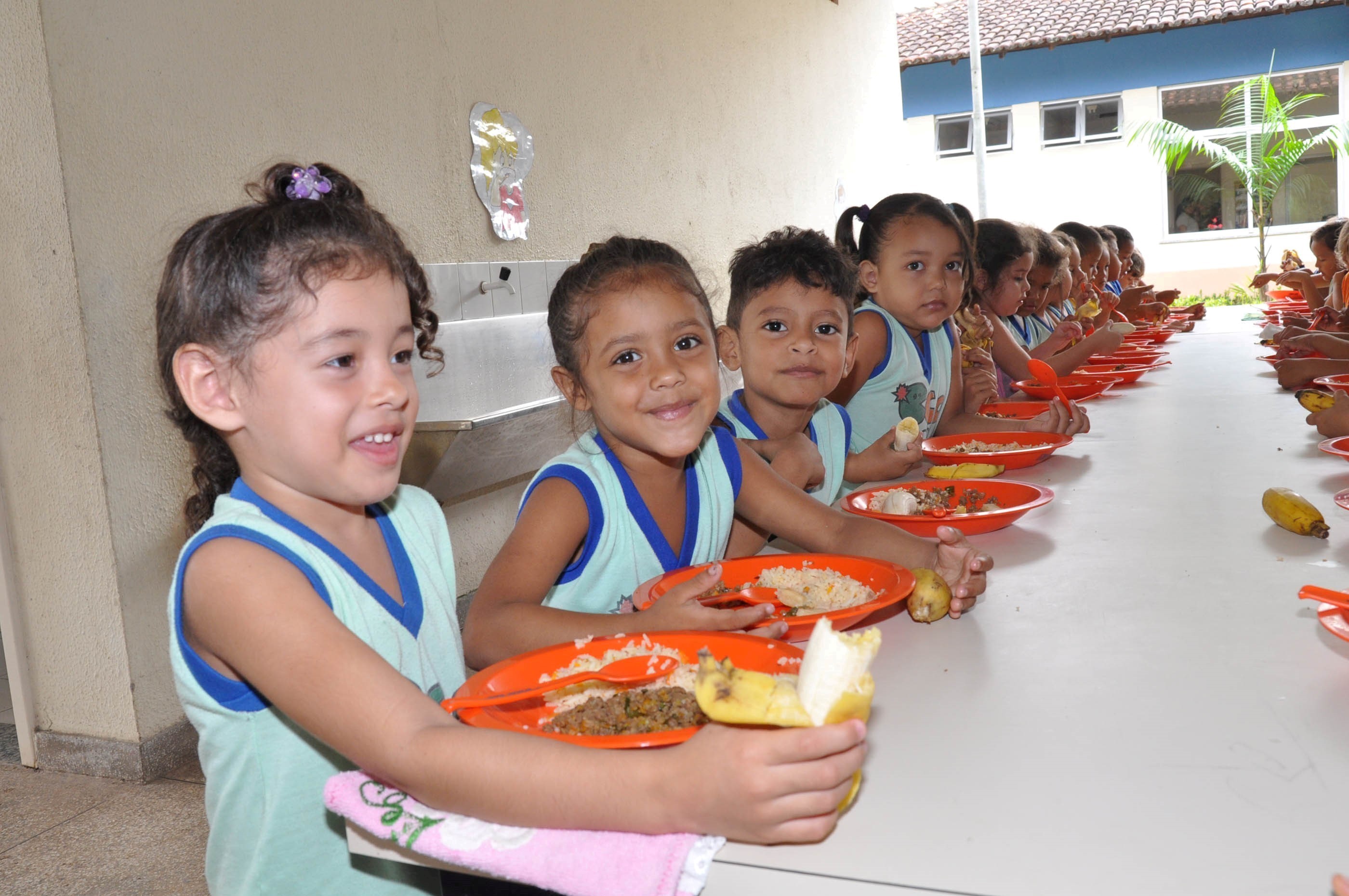 Nutricionistas da Prefeitura de Belém promovem alimentação saudável nas escolas