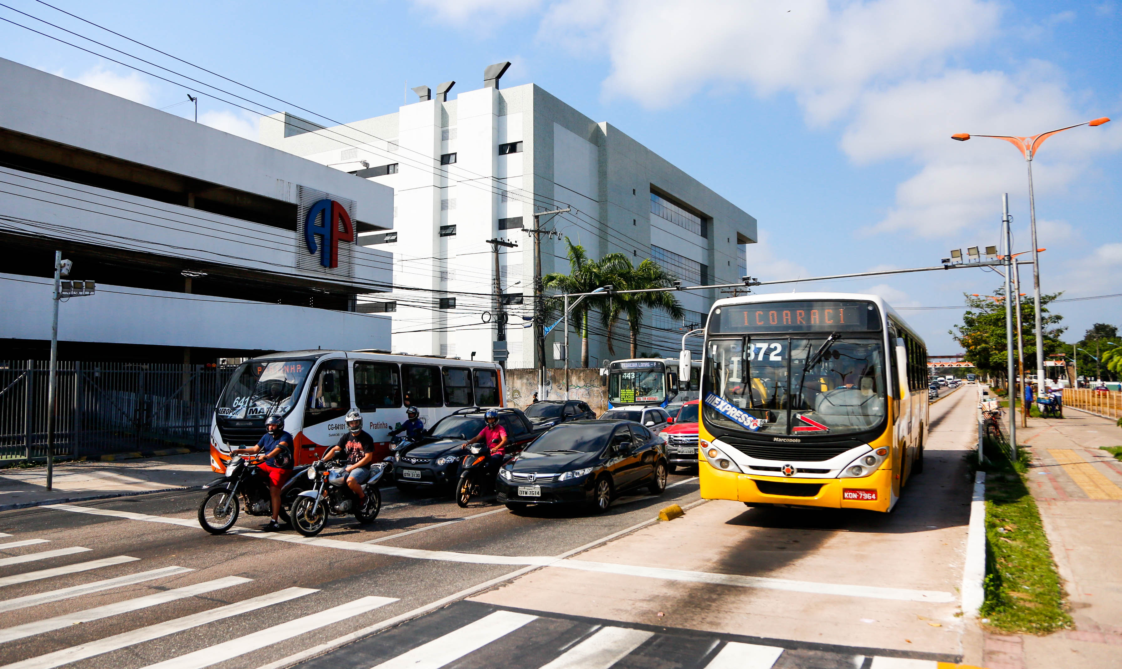 Equipe de educação da SeMOB orienta condutores sobre radares que serão reativados