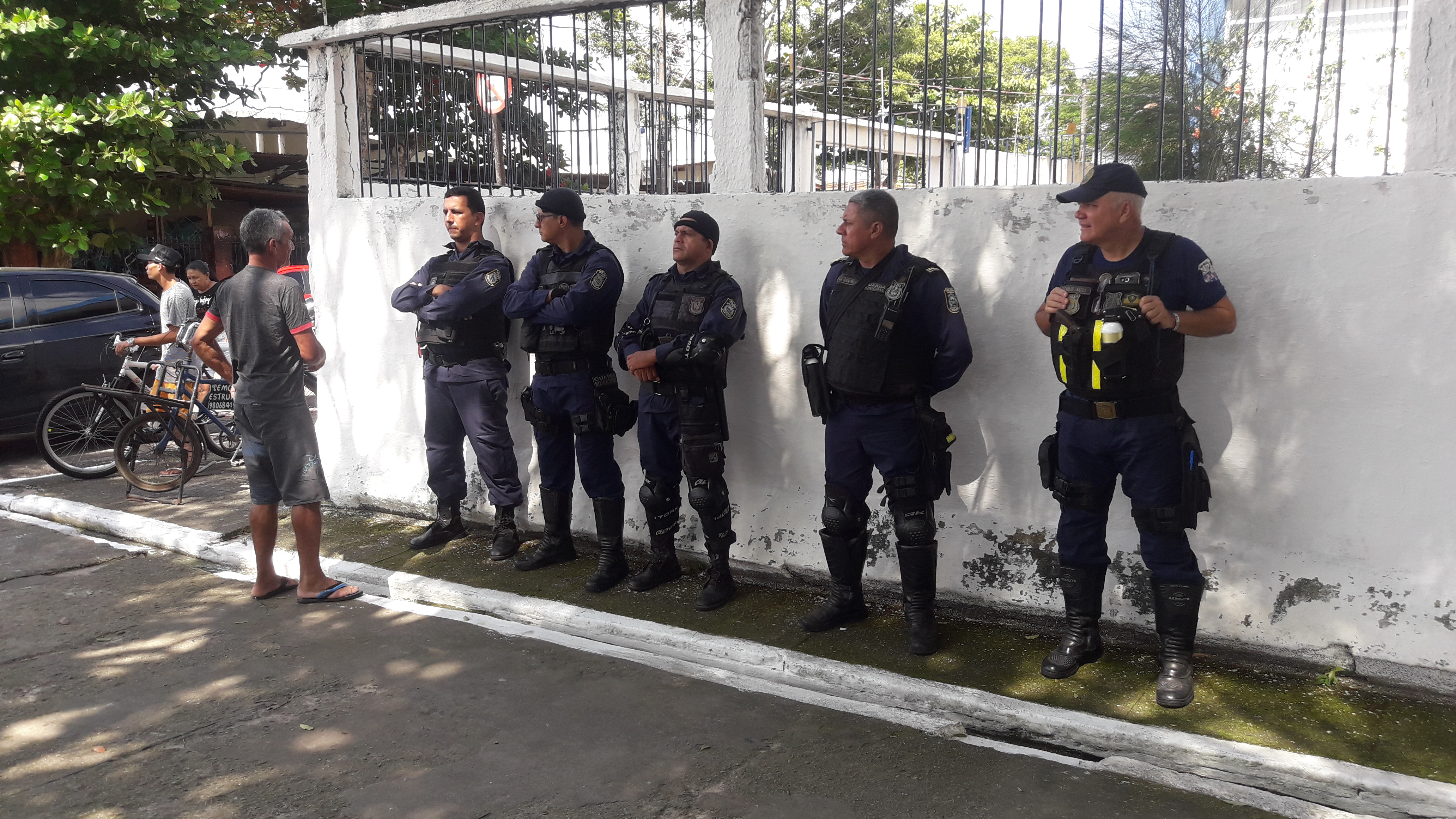 Mais de 10 mil alunos participam do primeiro dia do Desfile Cívico Escolar de Icoaraci