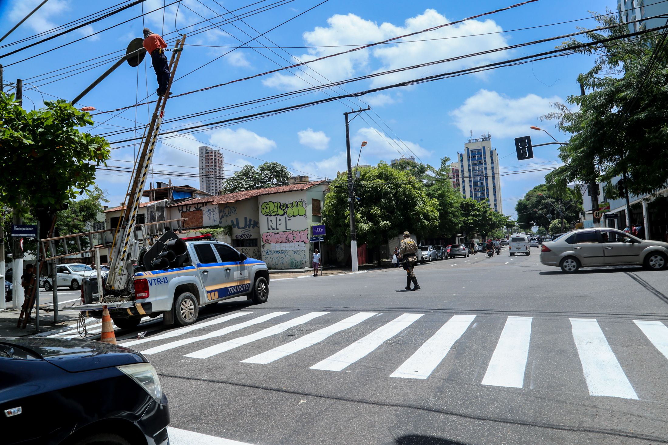 Rua Municipalidade adota sentido único entre as travessas Dom Pedro I e Djalma Dutra