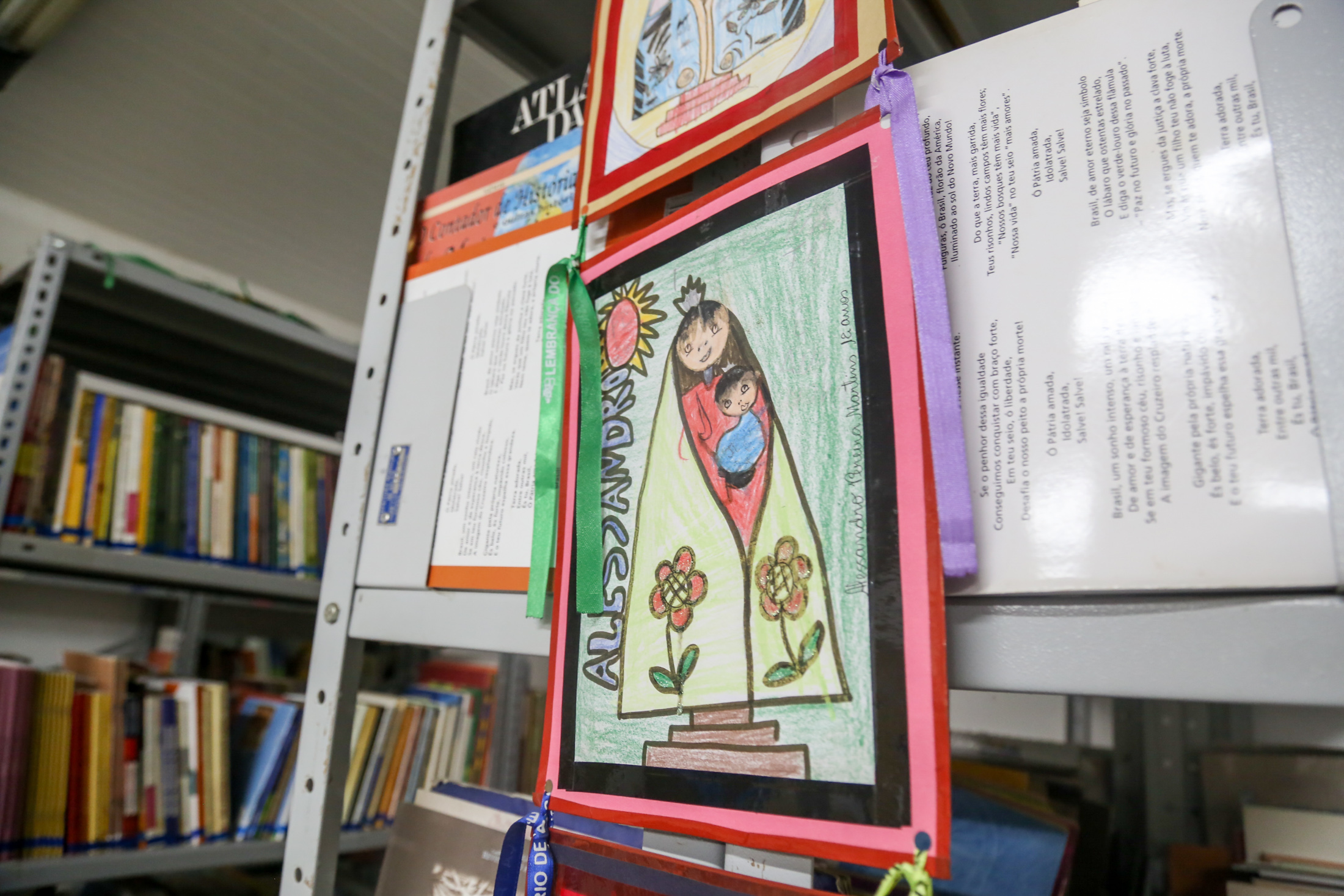 Alunos da Antônio Carvalho Brasil produzem painel em homenagem ao Círio de Nazaré