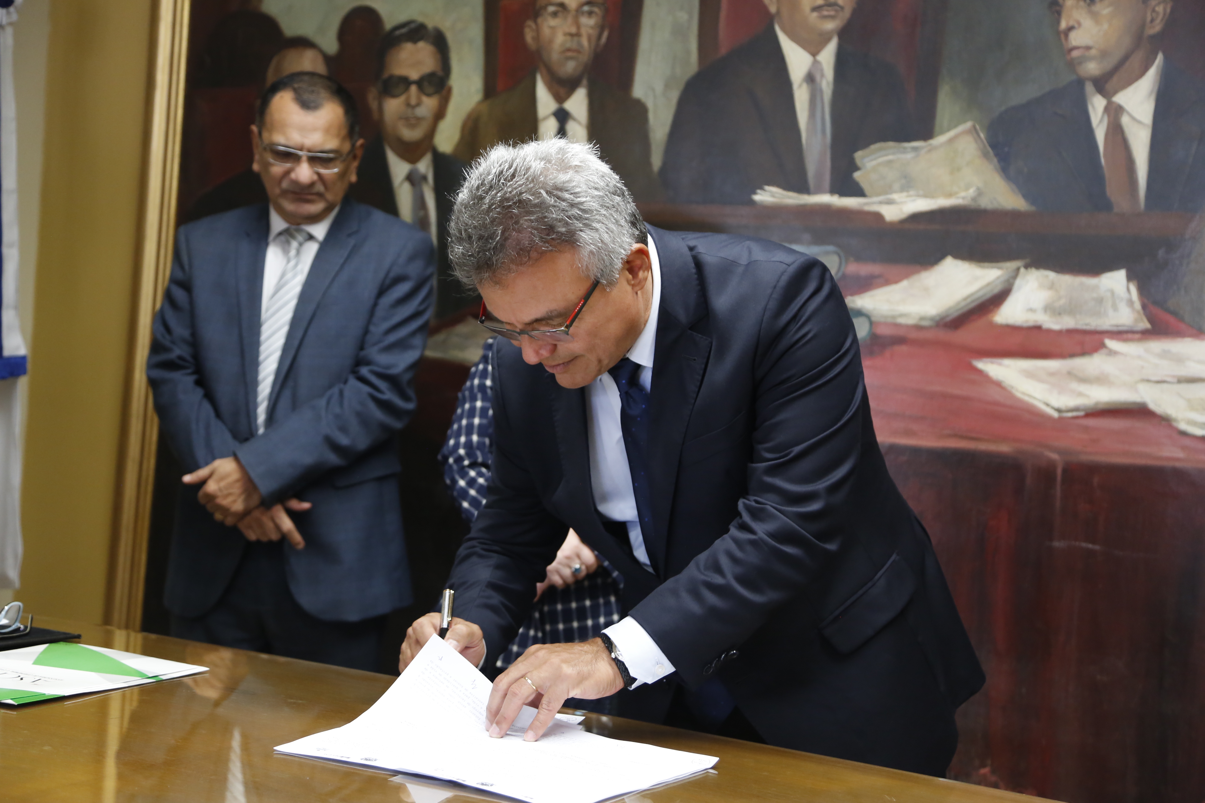 Prefeitura celebra parceria com Tribunal Regional do Trabalho para coleta de materiais recicláveis