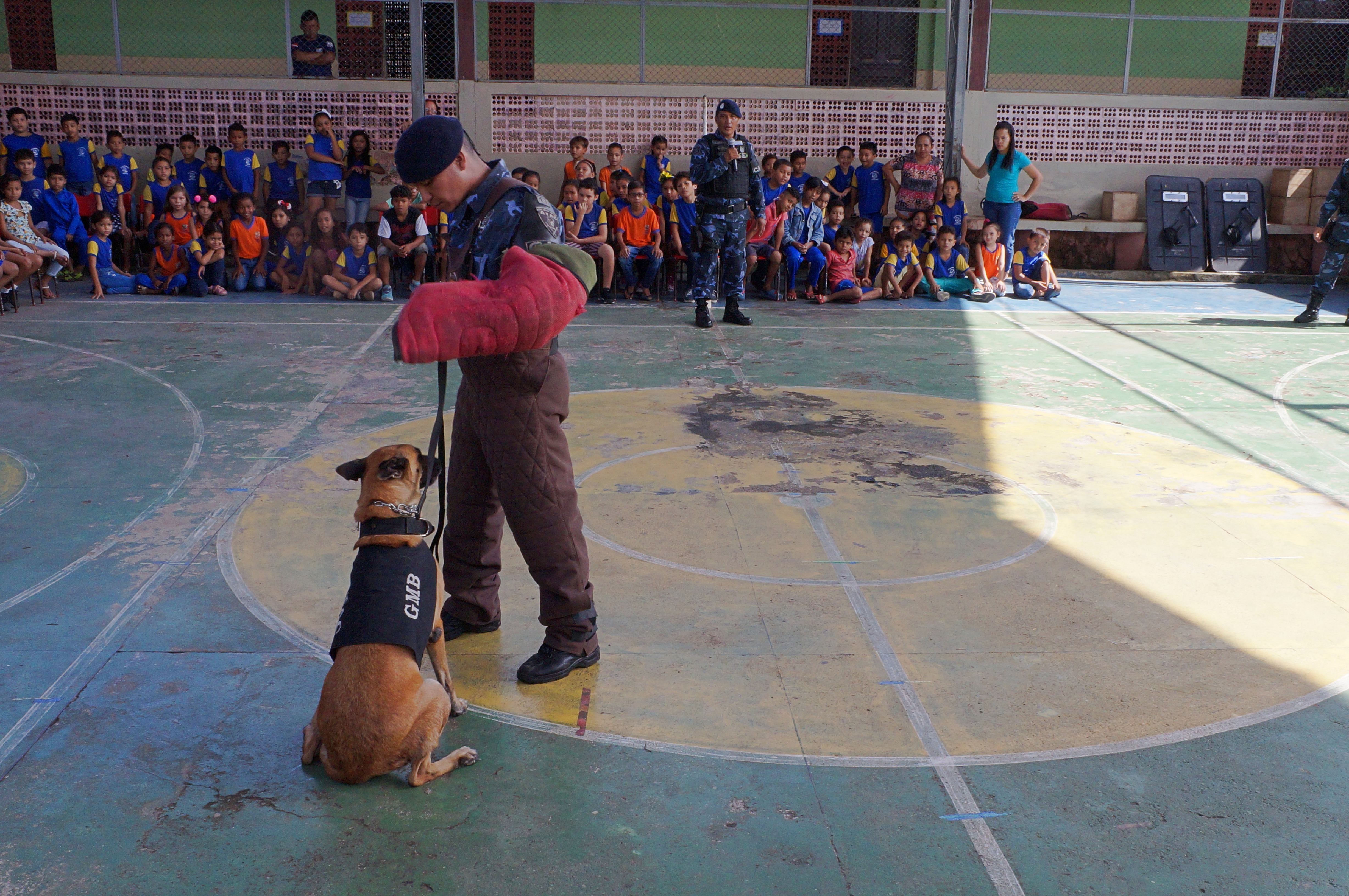 Alunos do Barreiro recebem o projeto “Guarda Amigo da Escola”