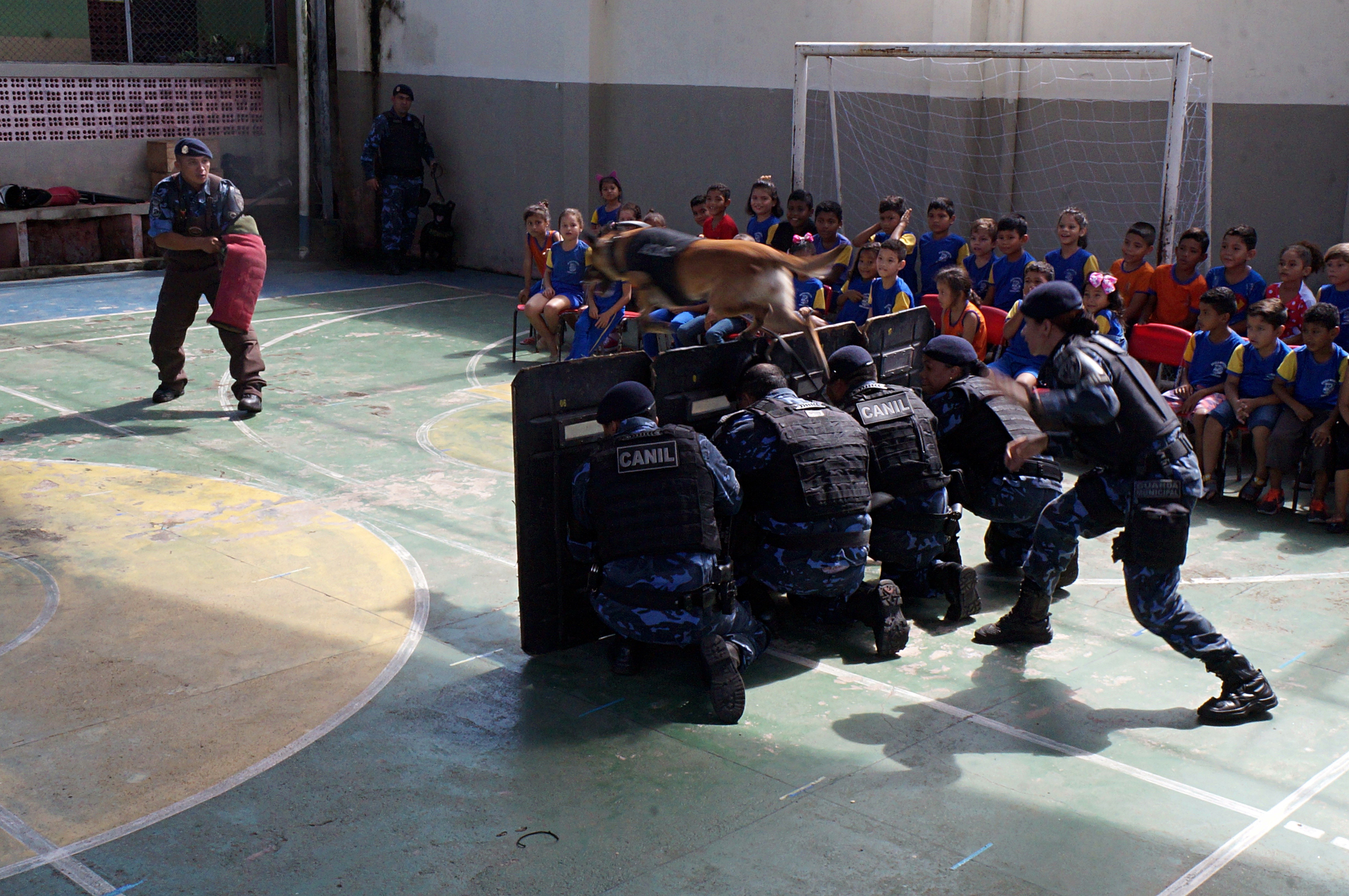 Alunos do Barreiro recebem o projeto “Guarda Amigo da Escola”