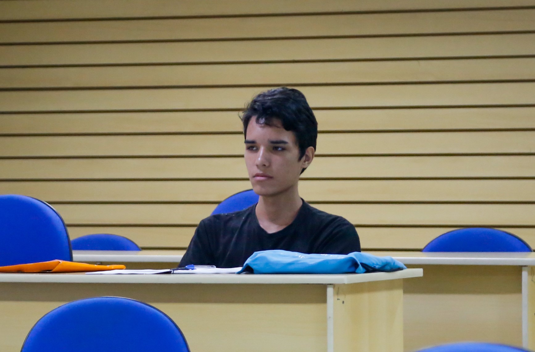Cursos gratuitos preparam comunidade para o mercado de trabalho