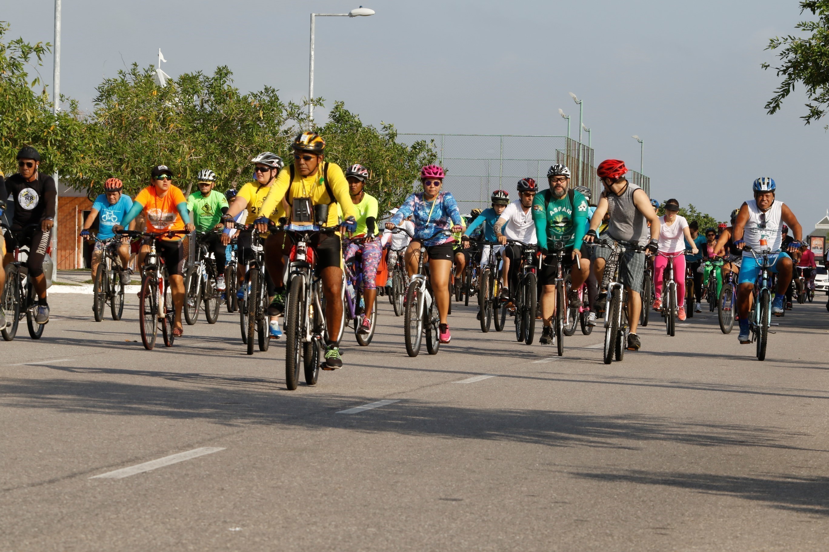 Dia Mundial Sem Carro é celebrado com passeio ciclístico e blitz educativa