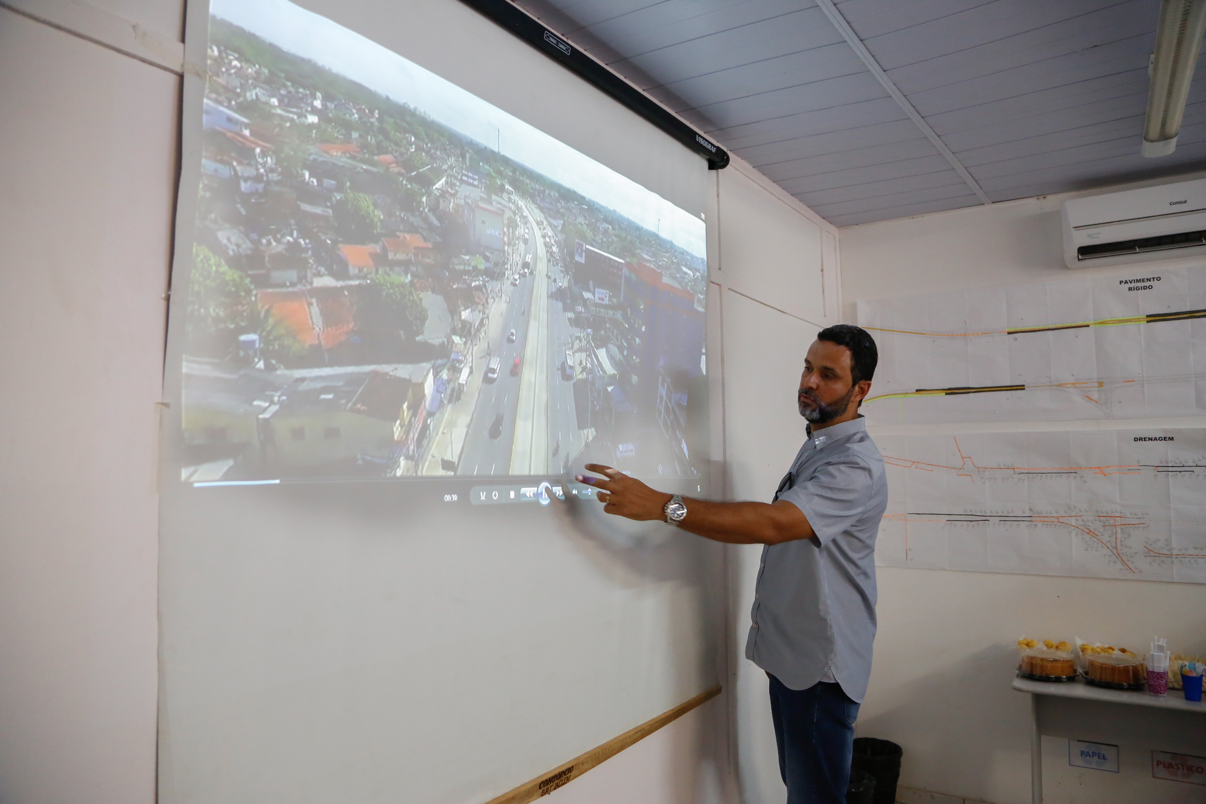 Representantes do Ministério das Cidades visitam as obras do BRT Belém