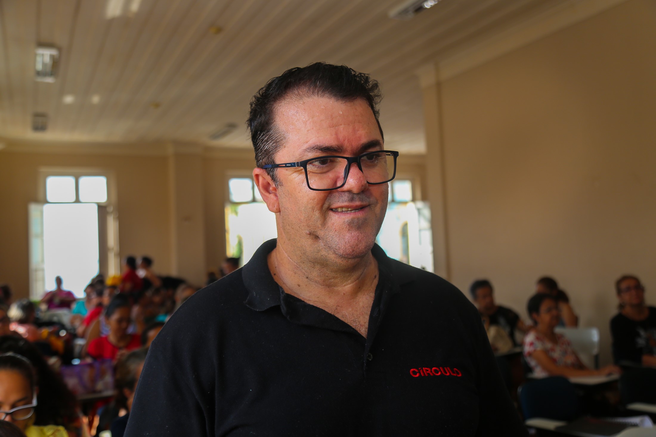 Semana da Mulher Empreendedora reúne 160 artesãs para oficinas de crochê e profissionalização