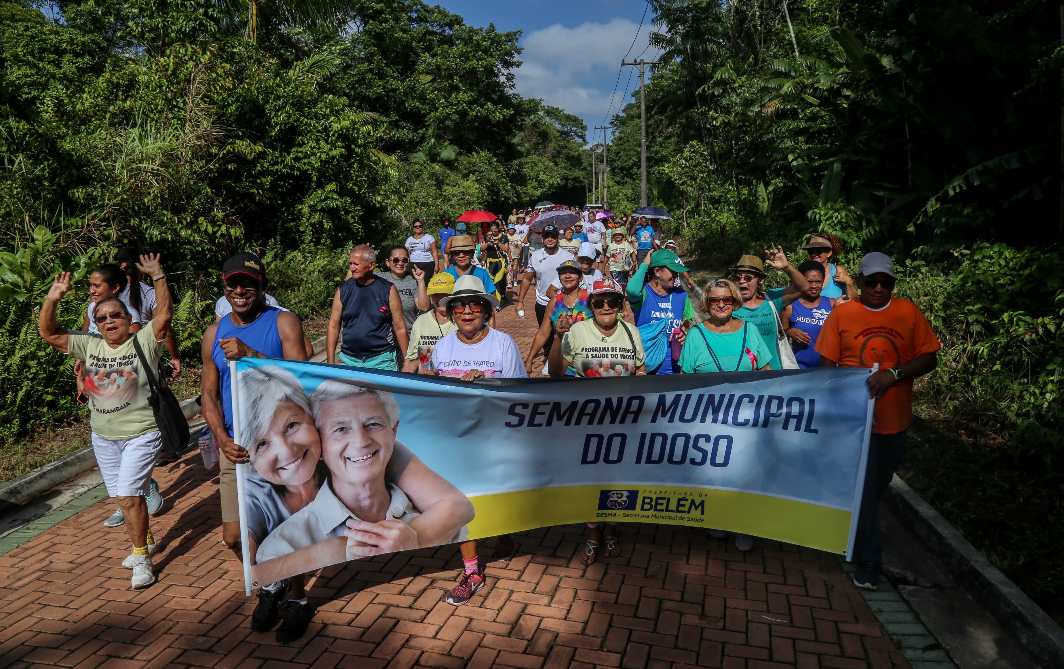 Semana Municipal do Idoso encerra com caminhada no Parque do Utinga