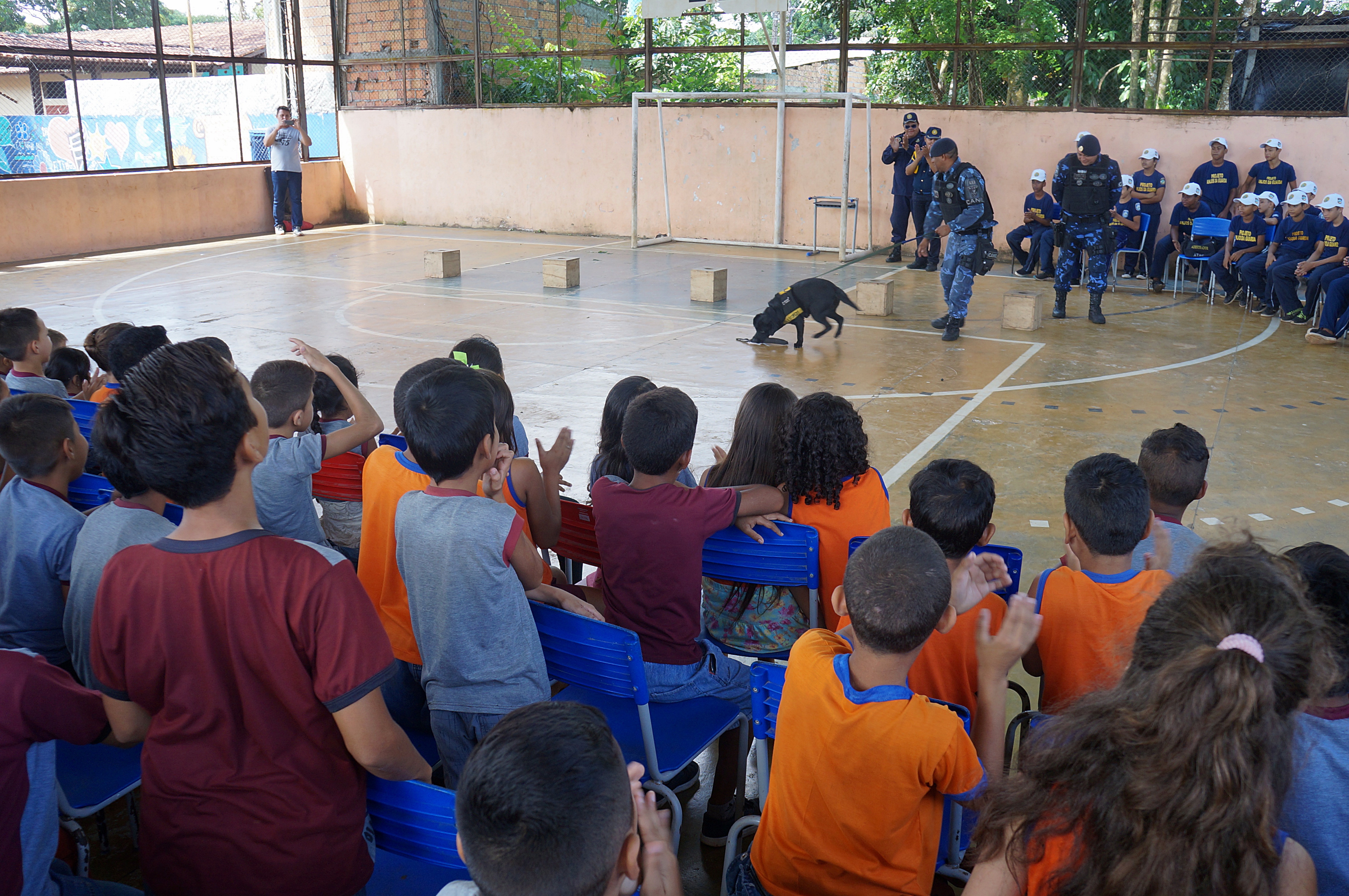 "Guarda Amigo da Escola" realiza ação em escola de Outeiro