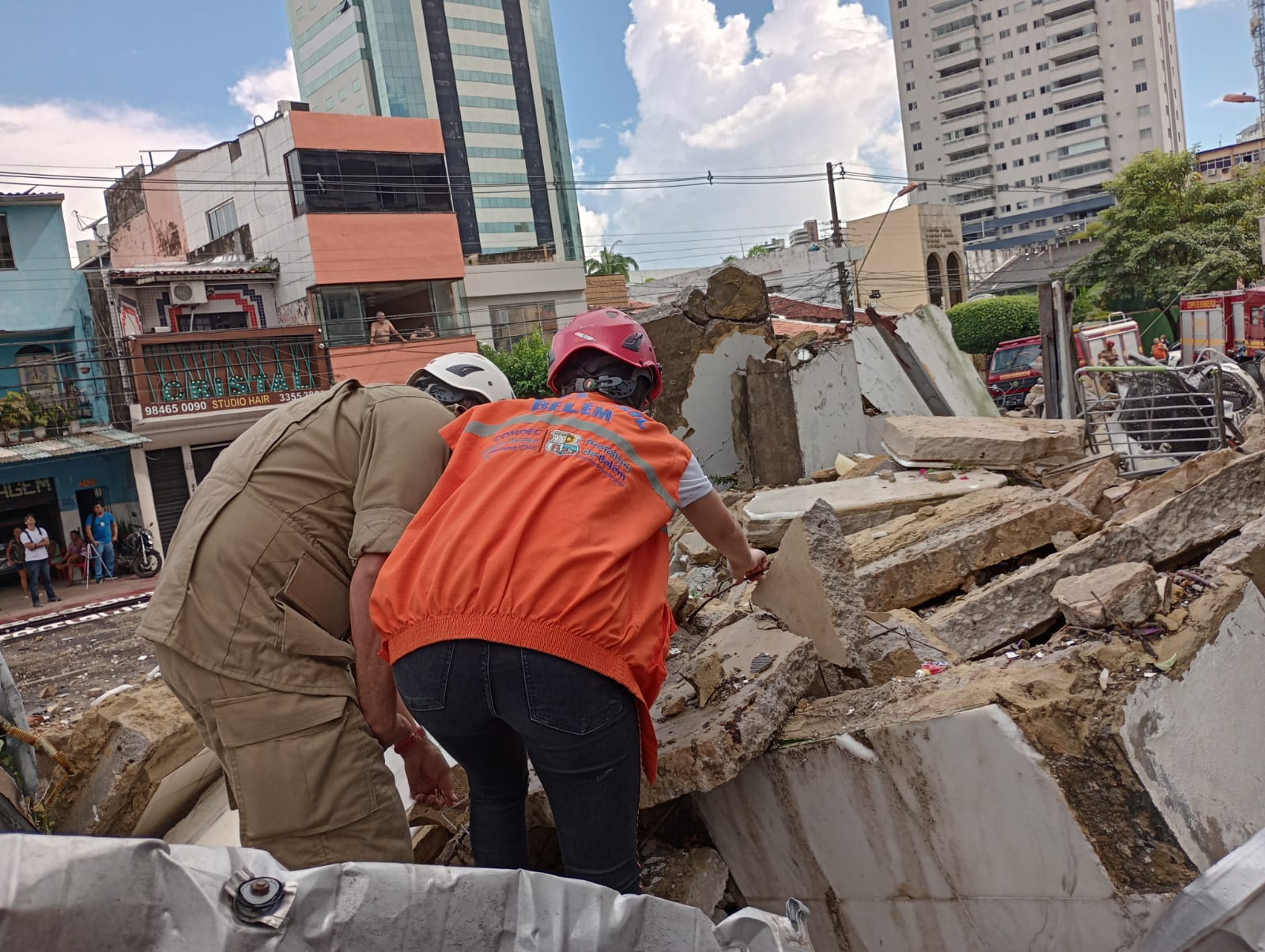 Órgãos da Prefeitura de Belém atuam na vistoria do Edifício Cristo Rei