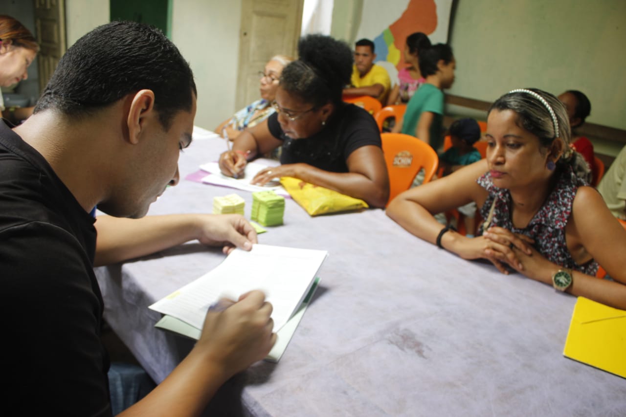 Prefeitura de Belém leva ações de limpeza e cidadania à comunidade de Outeiro