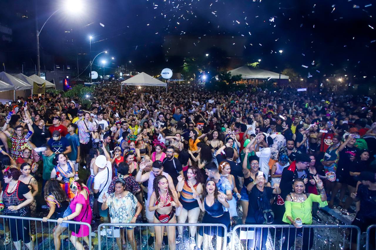 Mangueirosa faz Carnaval com a cara do povo de Belém