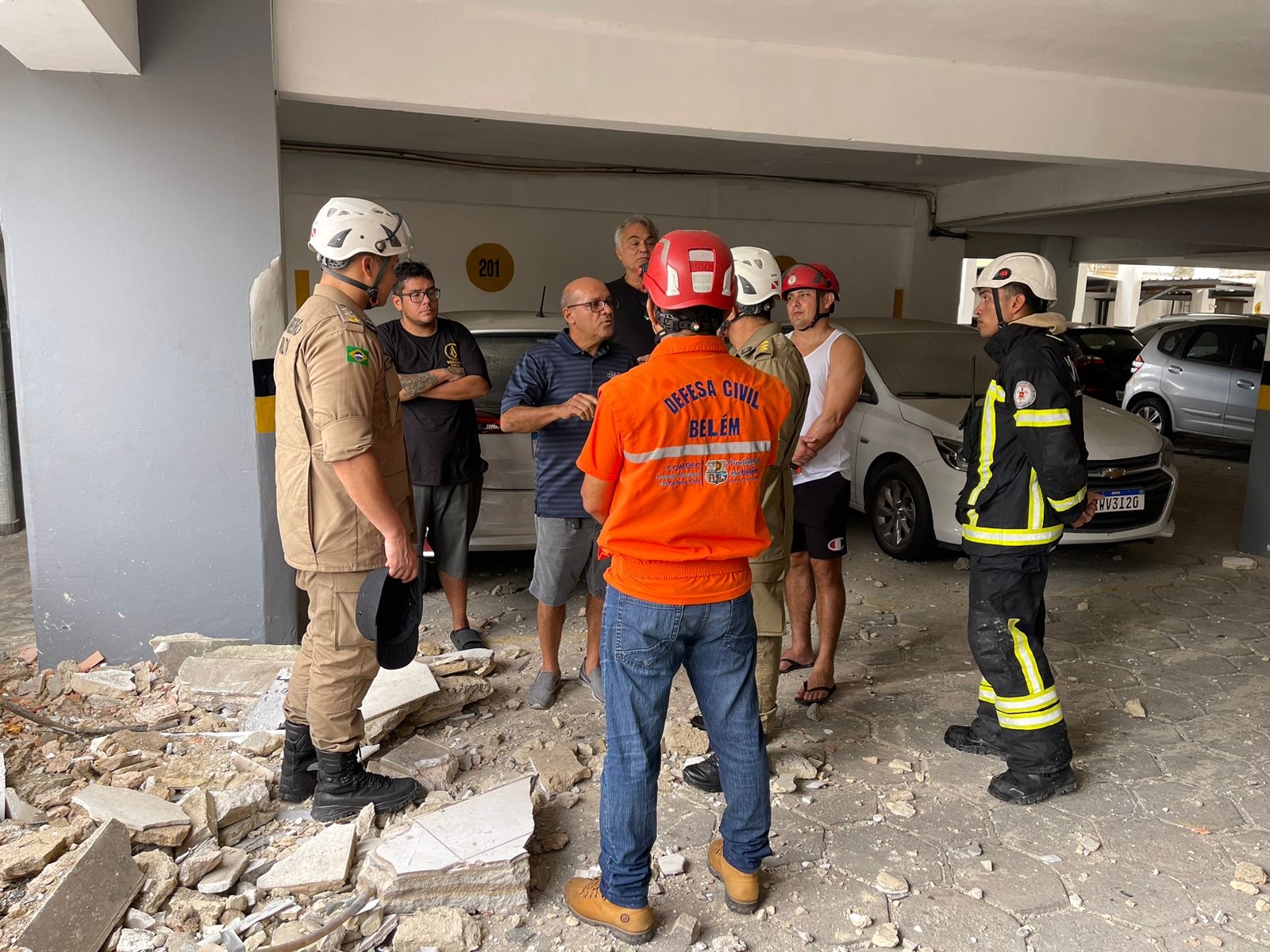 Órgãos da Prefeitura de Belém atuam na vistoria do Edifício Cristo Rei