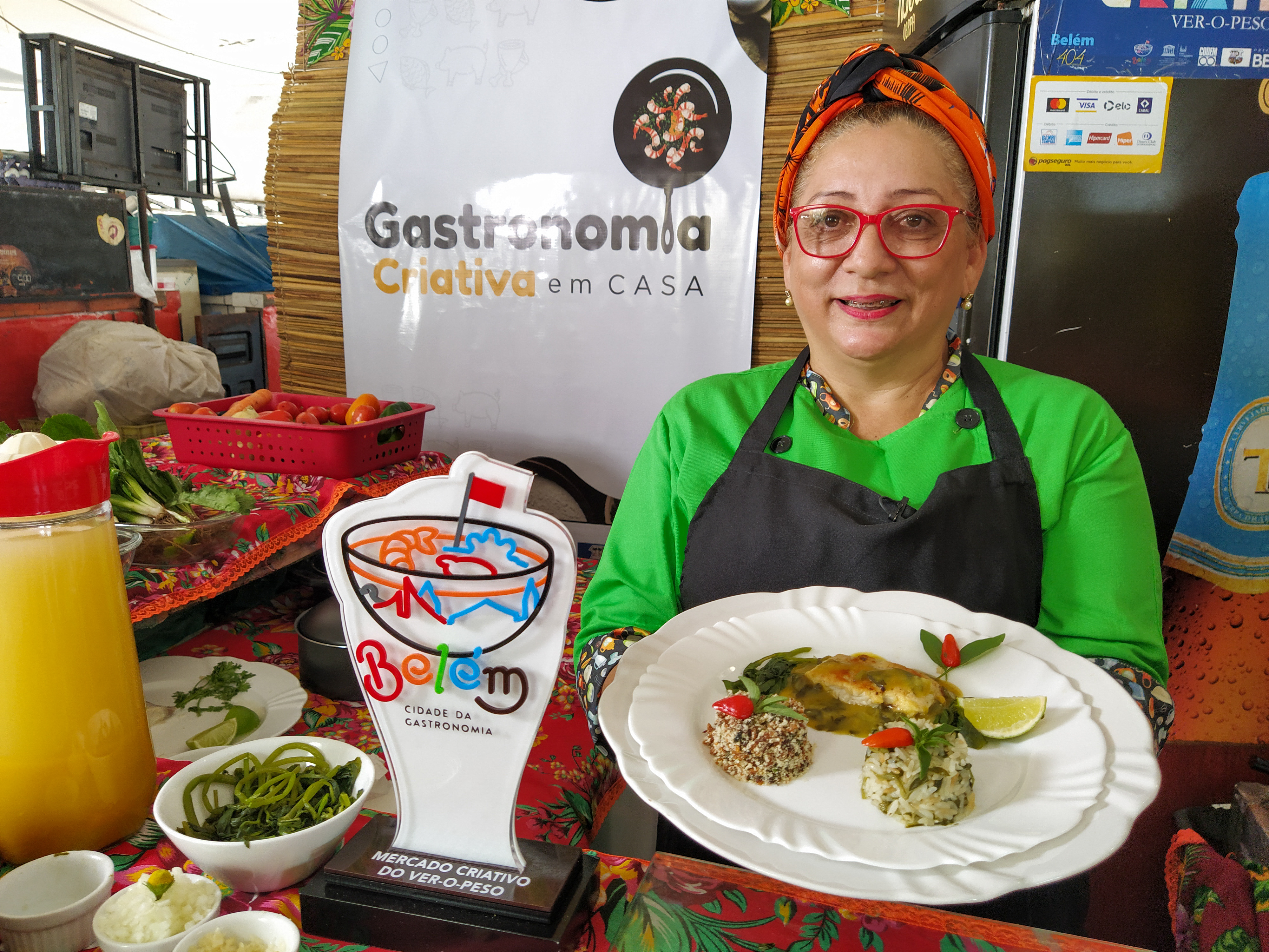 Chefs premiados ensinam receitas no projeto “Gastronomia Criativa em Casa”