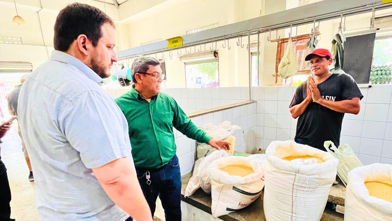 Prefeitura facilita negociação de dívidas e convoca comerciantes para recadastramento