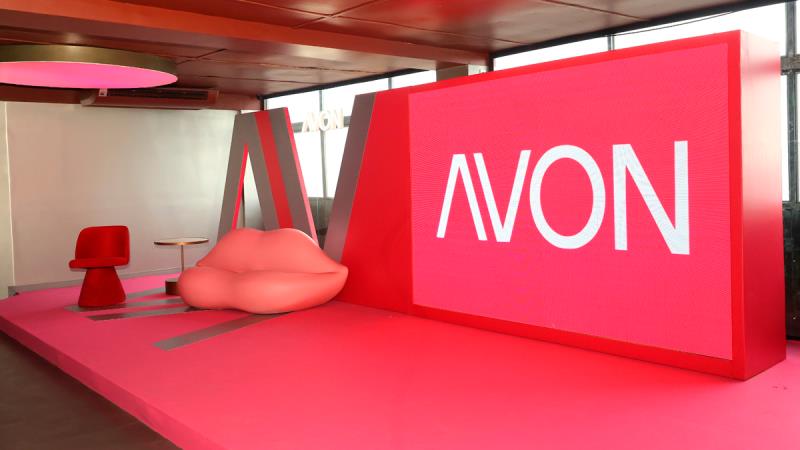 Em relançamento histórico em São Paulo, Avon inaugura DNA de “Femtech” para toda sua operação na América Latin