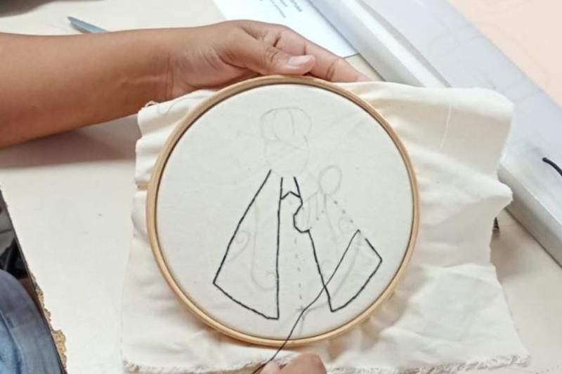 Em homenagem ao Círio de Nazaré, UNAMA apresenta o desfile de moda "Estampas e Bordados da Fé"
