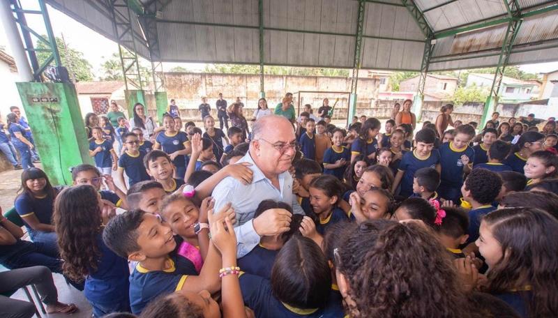 Transformando o Futuro: A Gestão Educacional Inovadora de Capanema em 2025