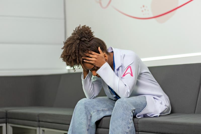 Cerca de 45% dos médicos apresentam algum quadro de doença mental, aponta pesquisa