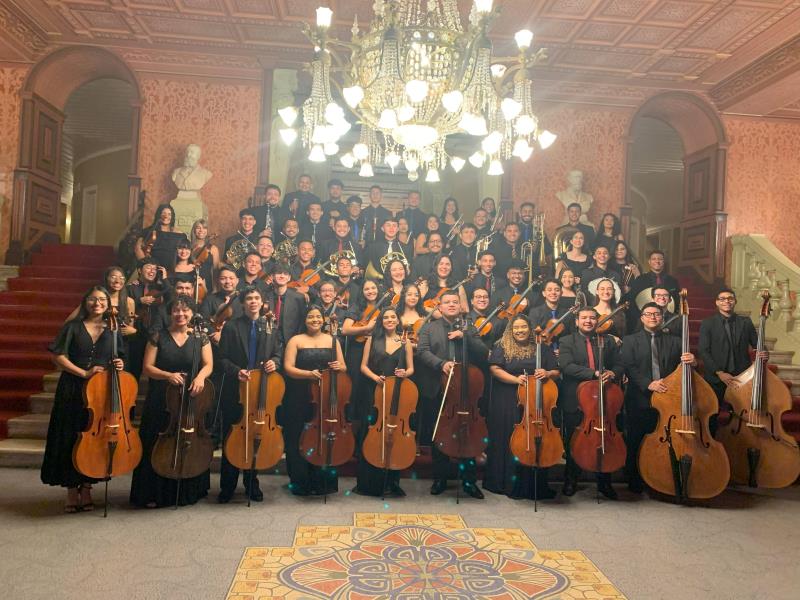 Orquestra Jovem Vale Música realiza concerto no Theatro da Paz