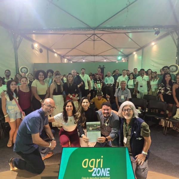 Posicionamento inédito coloca manejo florestal comunitário e familiar no centro da agenda climática