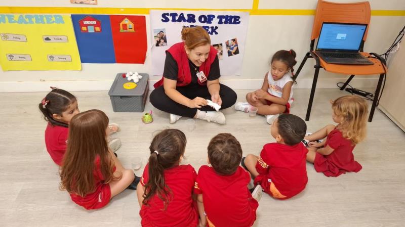 Como escolher a escola ideal para 2026? Especialistas orientam pais na tomada de decisão