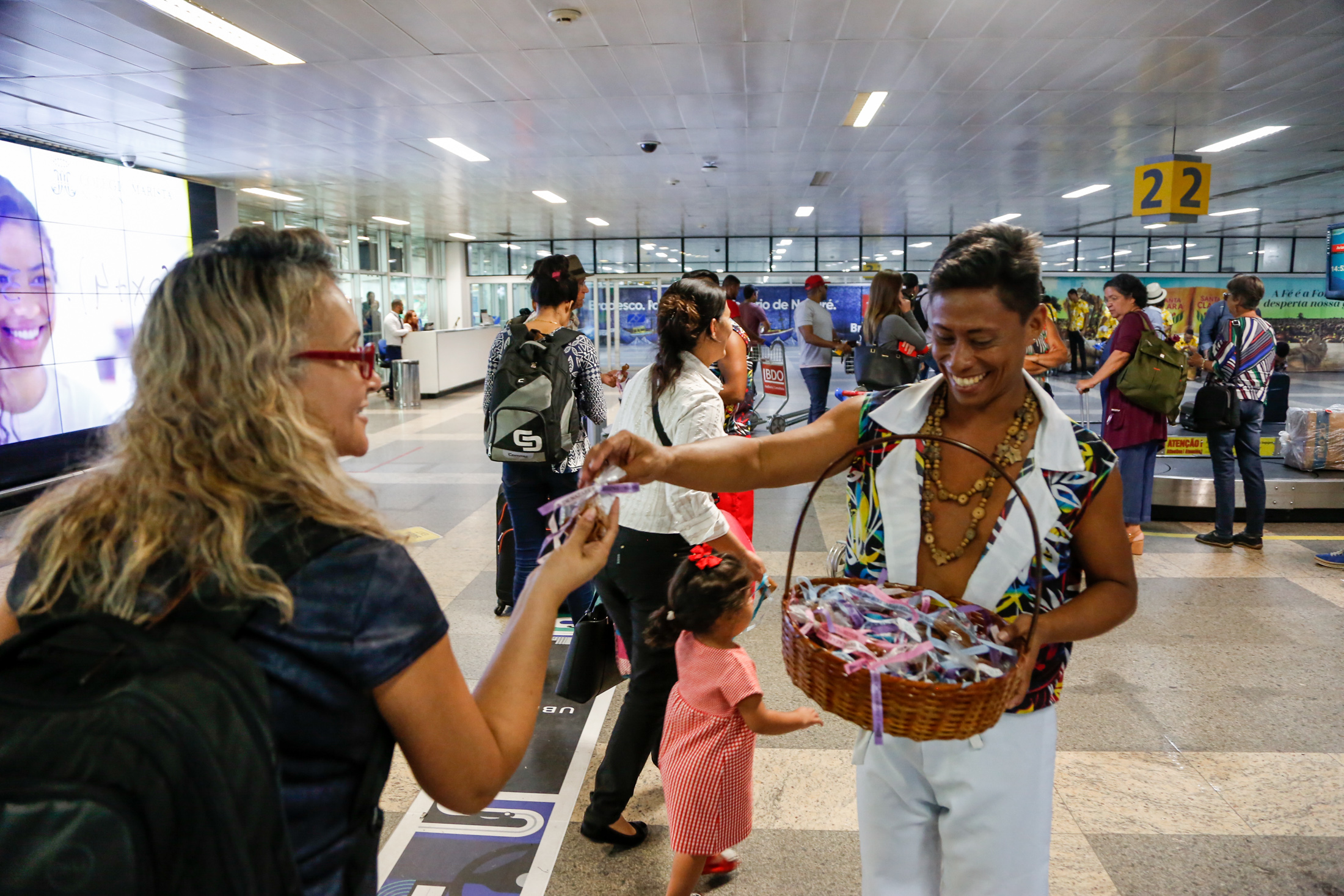 Receptivo da Prefeitura de Belém no Aeroporto acolhe turistas com festa e muita informação