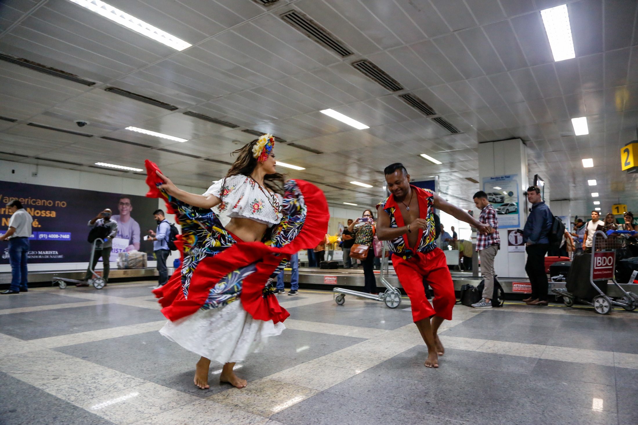 Receptivo da Prefeitura de Belém no Aeroporto acolhe turistas com festa e muita informação