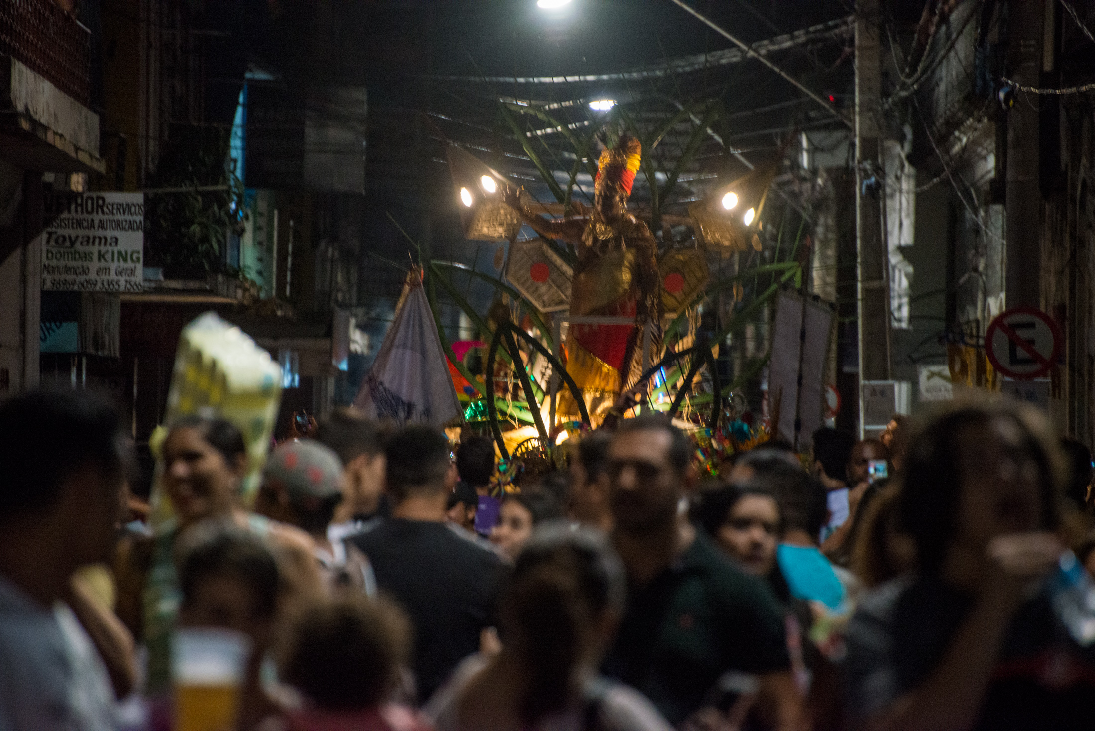 Centenas de pessoas festejam a diversidade no Auto do Círio 
