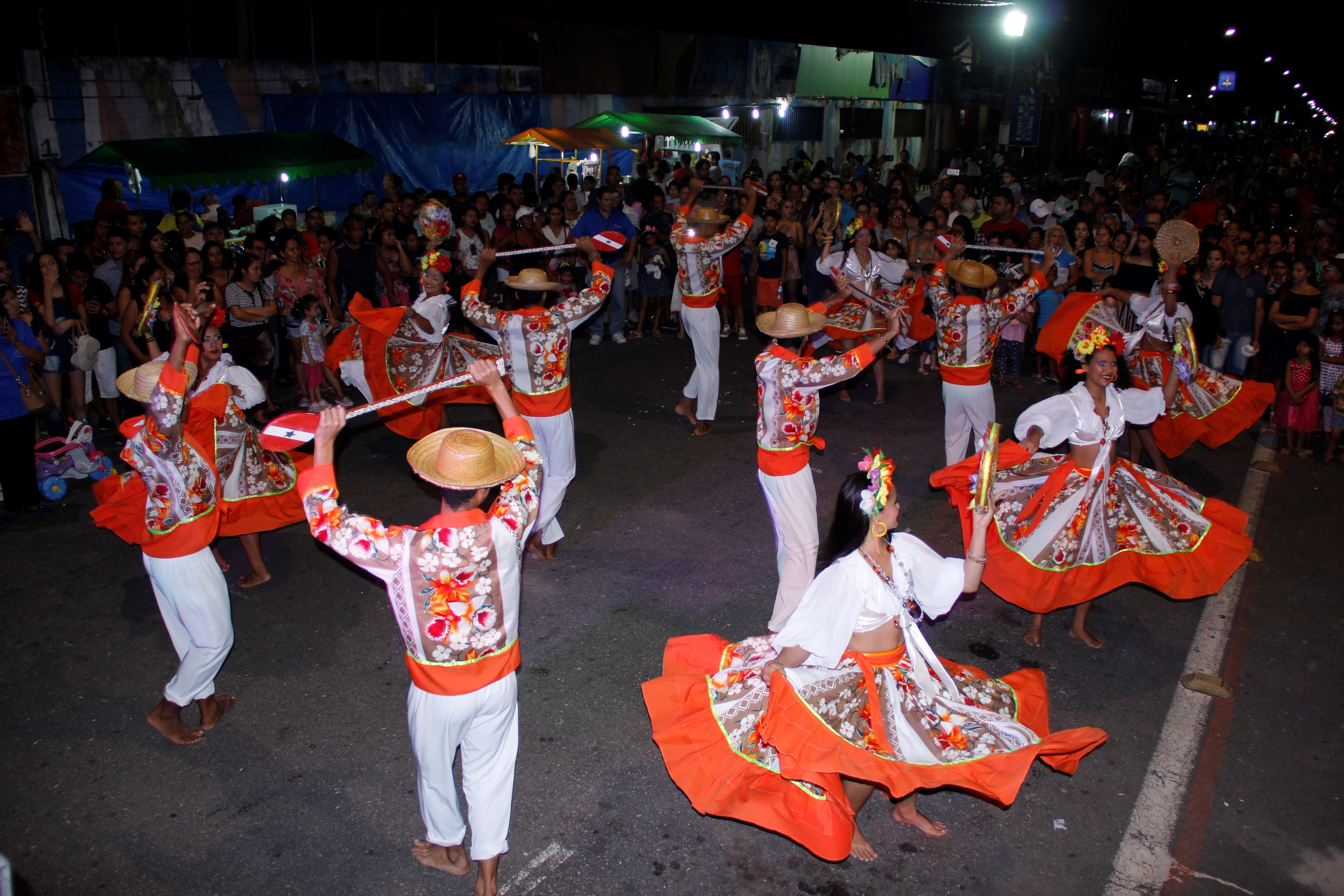 Prefeitura comemora aniversário de 149 anos de Icoaraci com show na orla