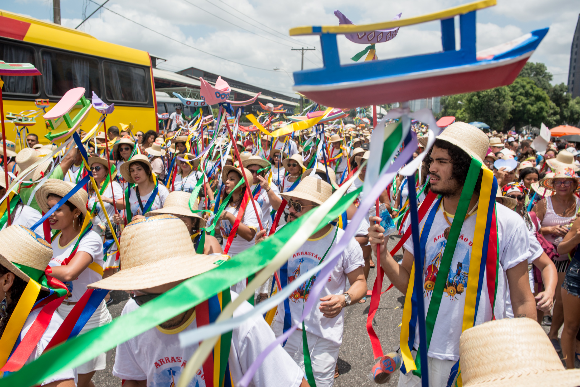 Arraial do Pavulagem promove o tradicional Arrastão do Círio após a Romaria Fluvial