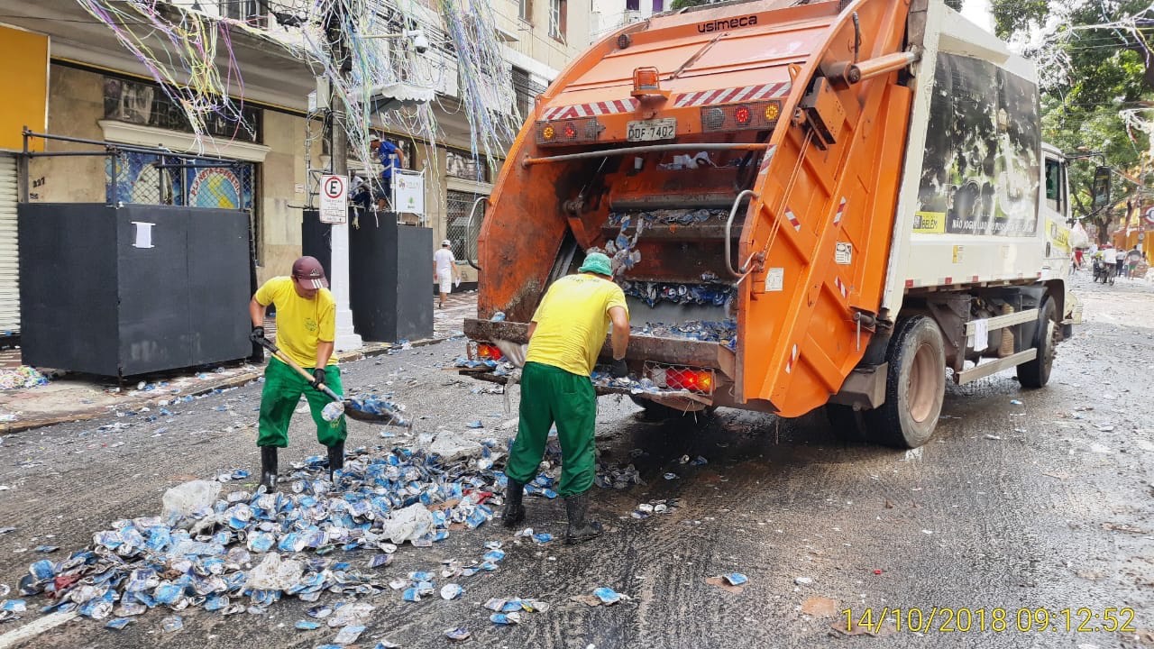 Catadores lucram com materiais recolhidos nas romarias do Círio
