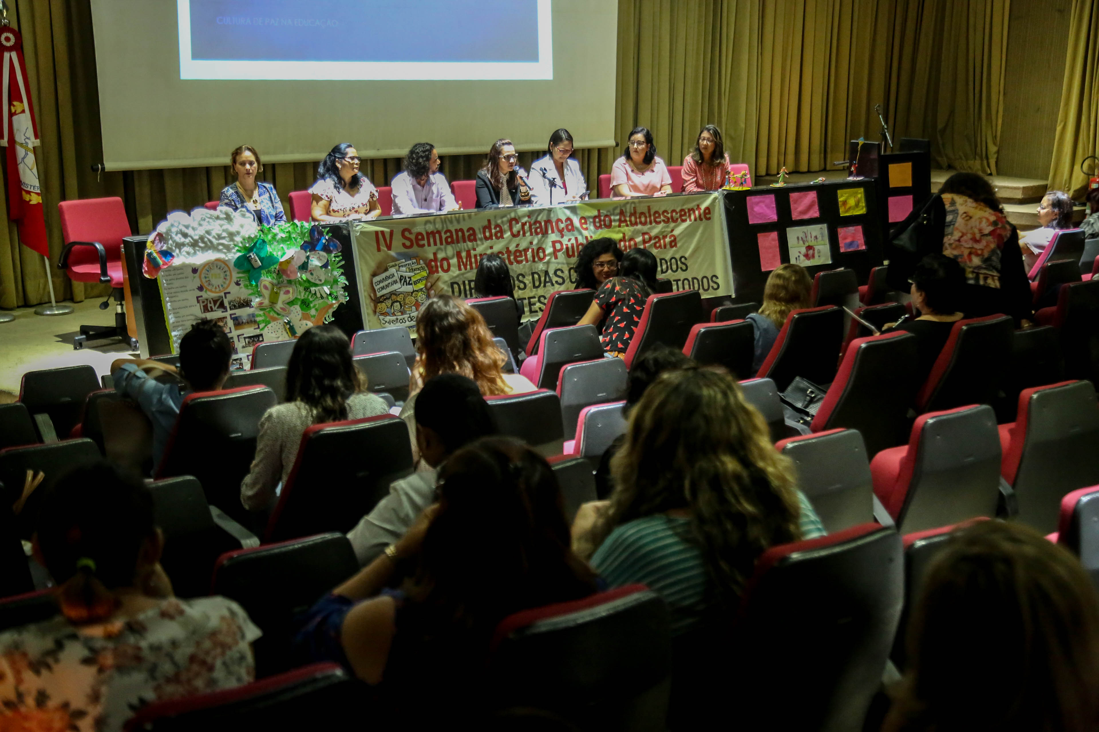 Semana da Criança e do Adolescente é marcada por debate sobre a cultura de paz