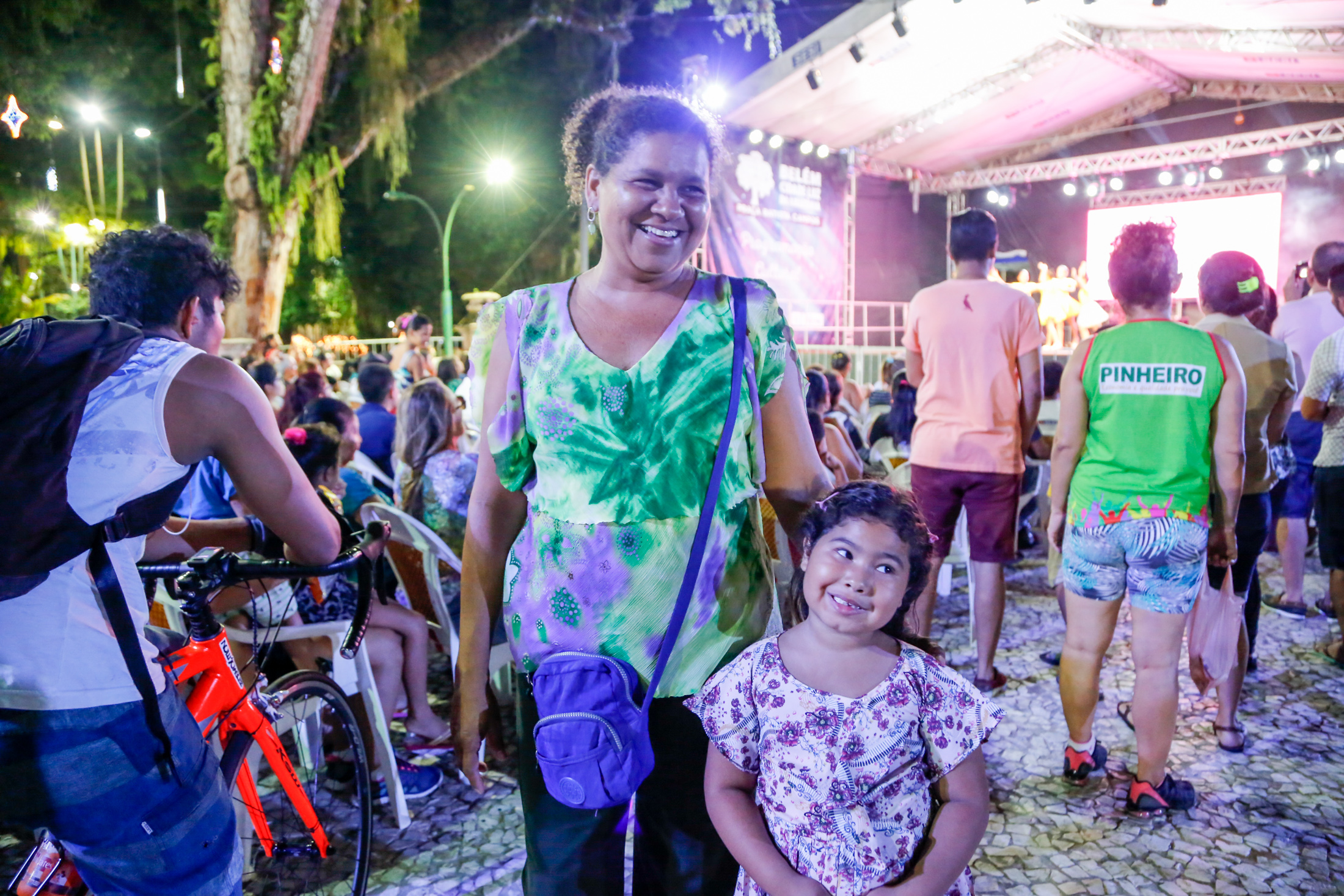 Alunos da Escola de Dança se apresentam no projeto "Belém Cidade Luz da Amazônia"