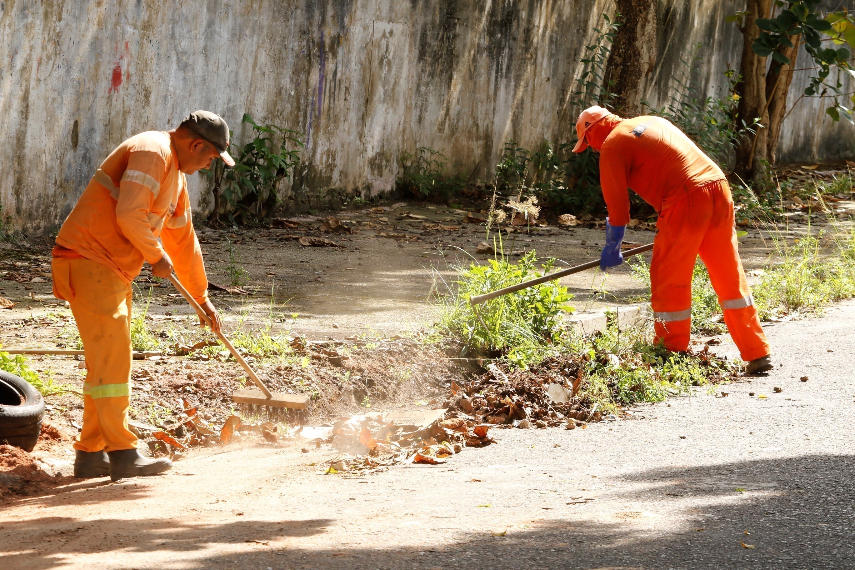Iniciativa de moradores muda cenário na Marambaia