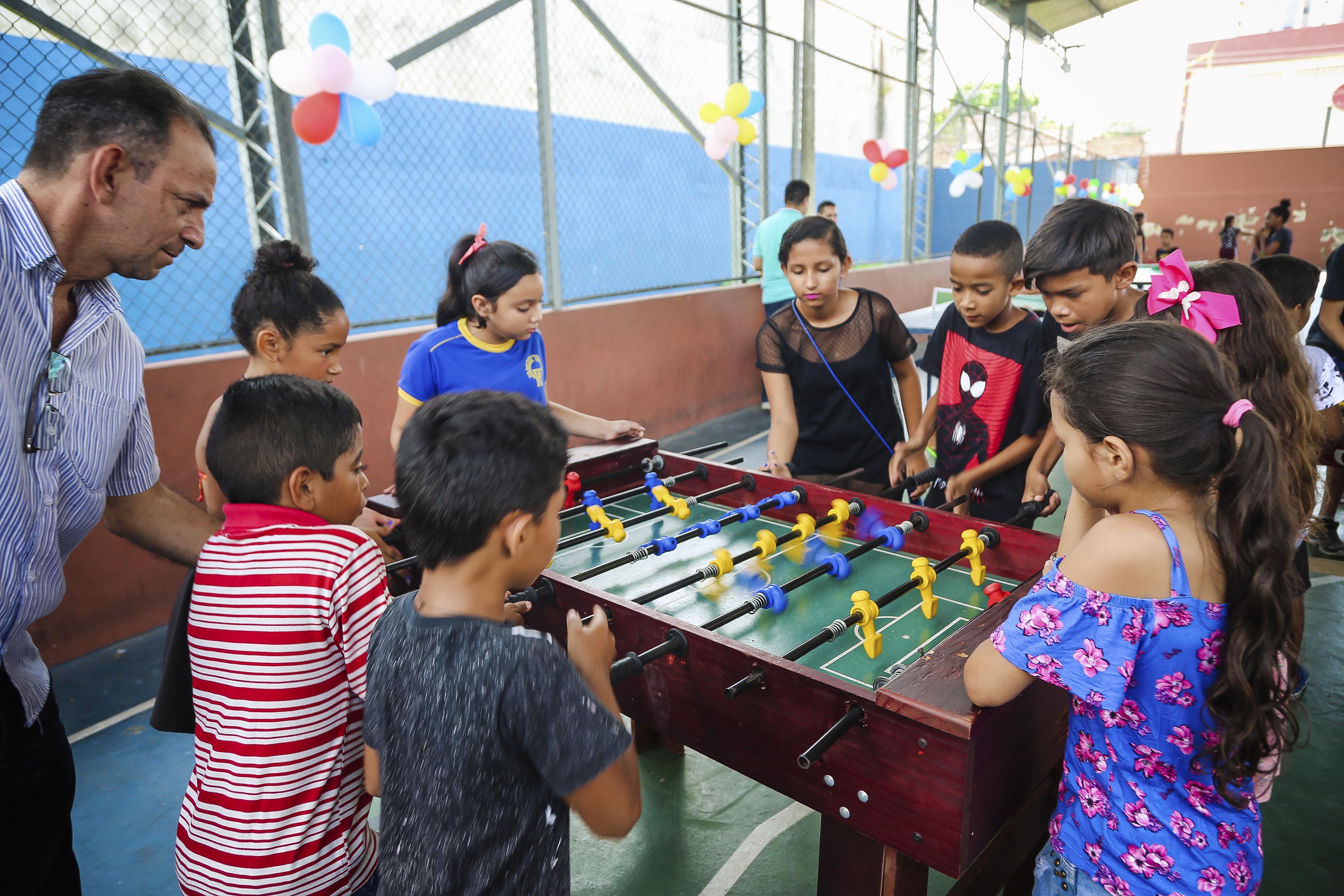 Escola Palmira Gabriel comemora o mês das crianças