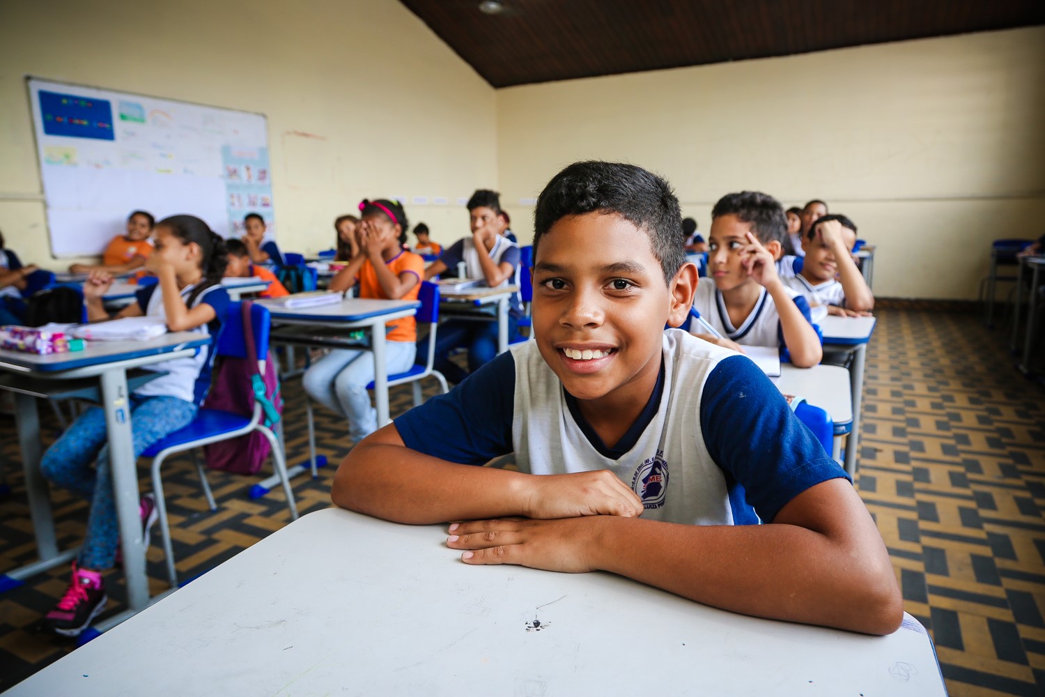 Alunos da Escola Maria Luiza Pinto Amaral se preparam para prova do Sispae