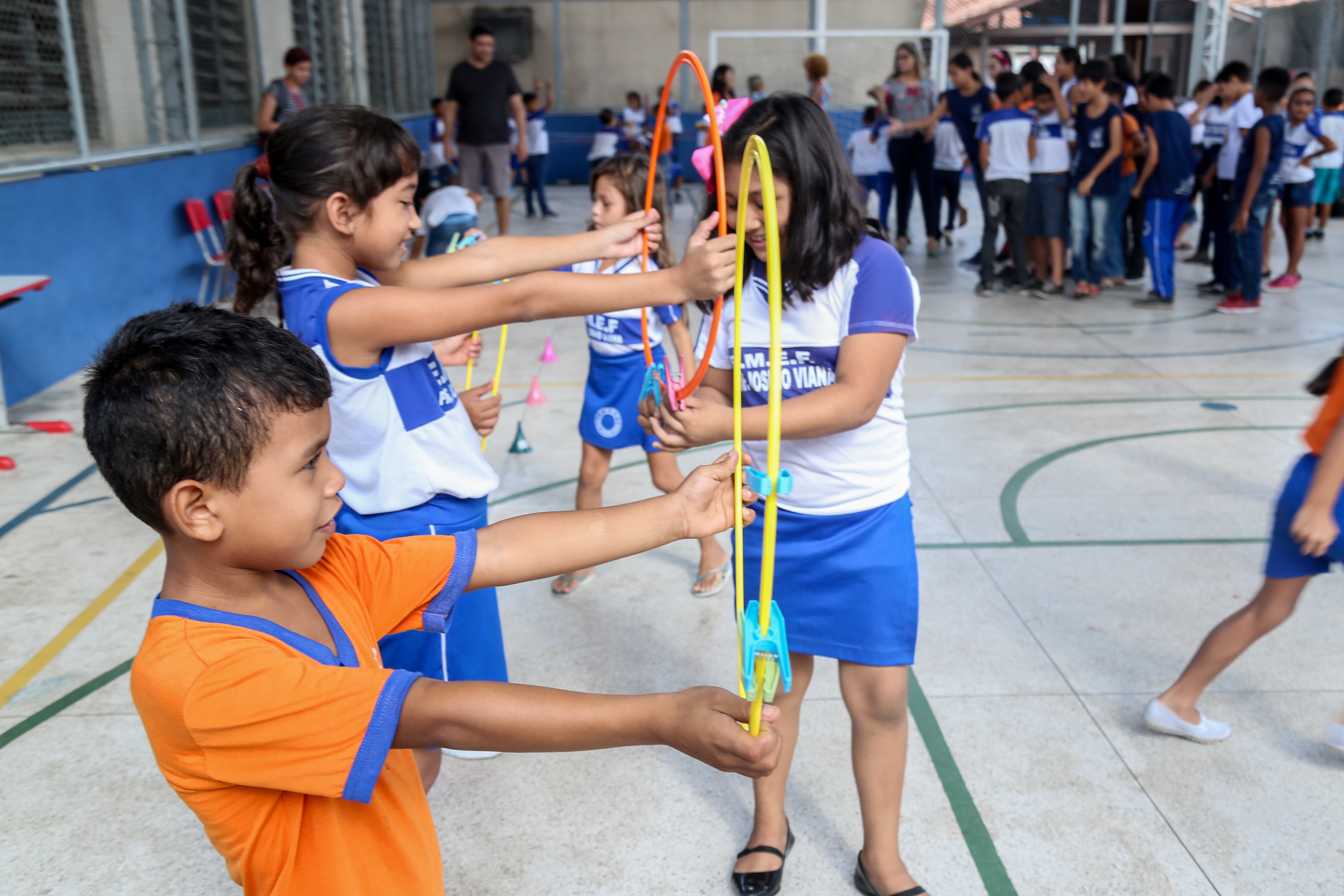 “Teia dos Saberes” combina ensino e recreação na Escola Josino Viana