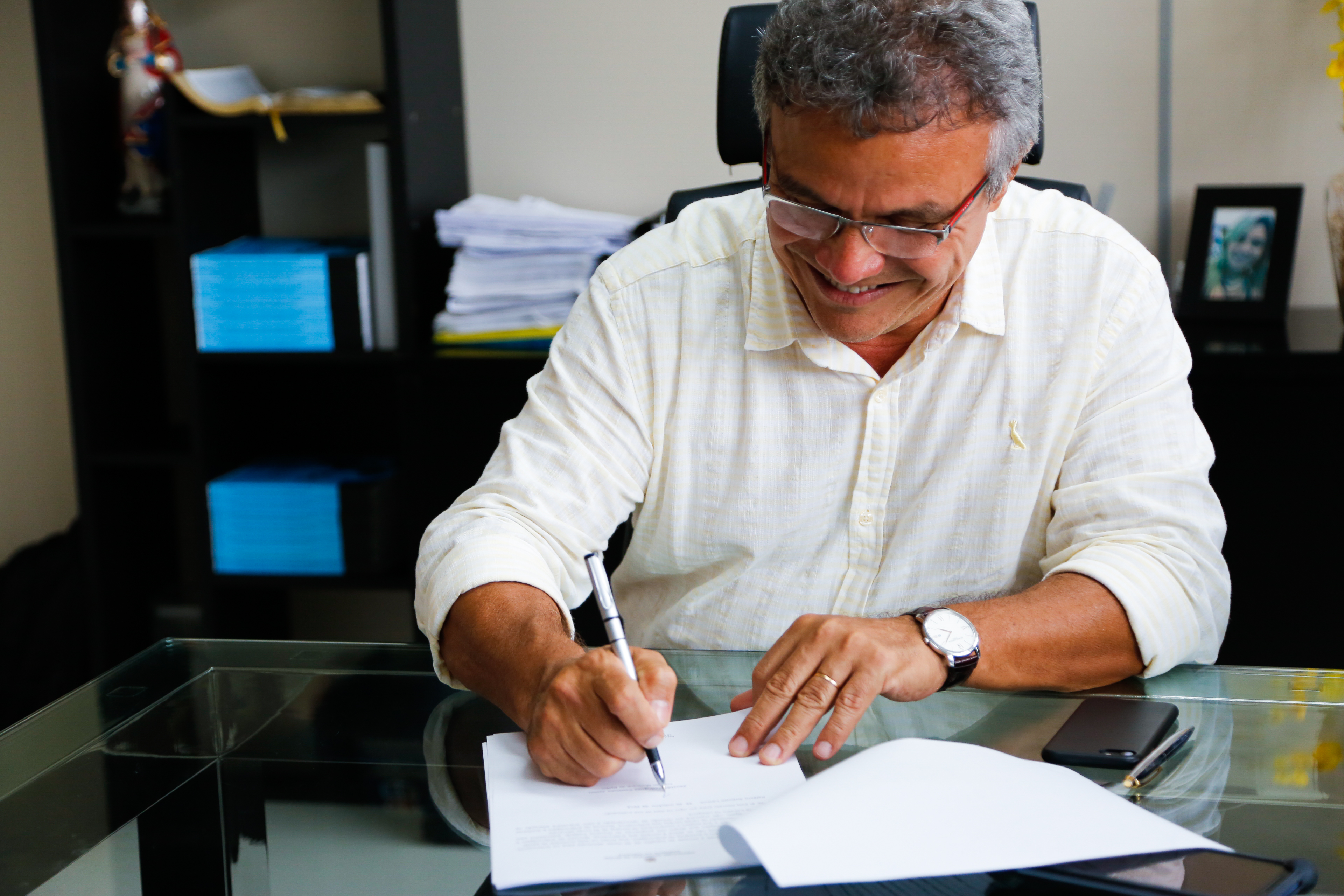 Prefeitura regulamenta horário de trabalho de profissionais da enfermagem 