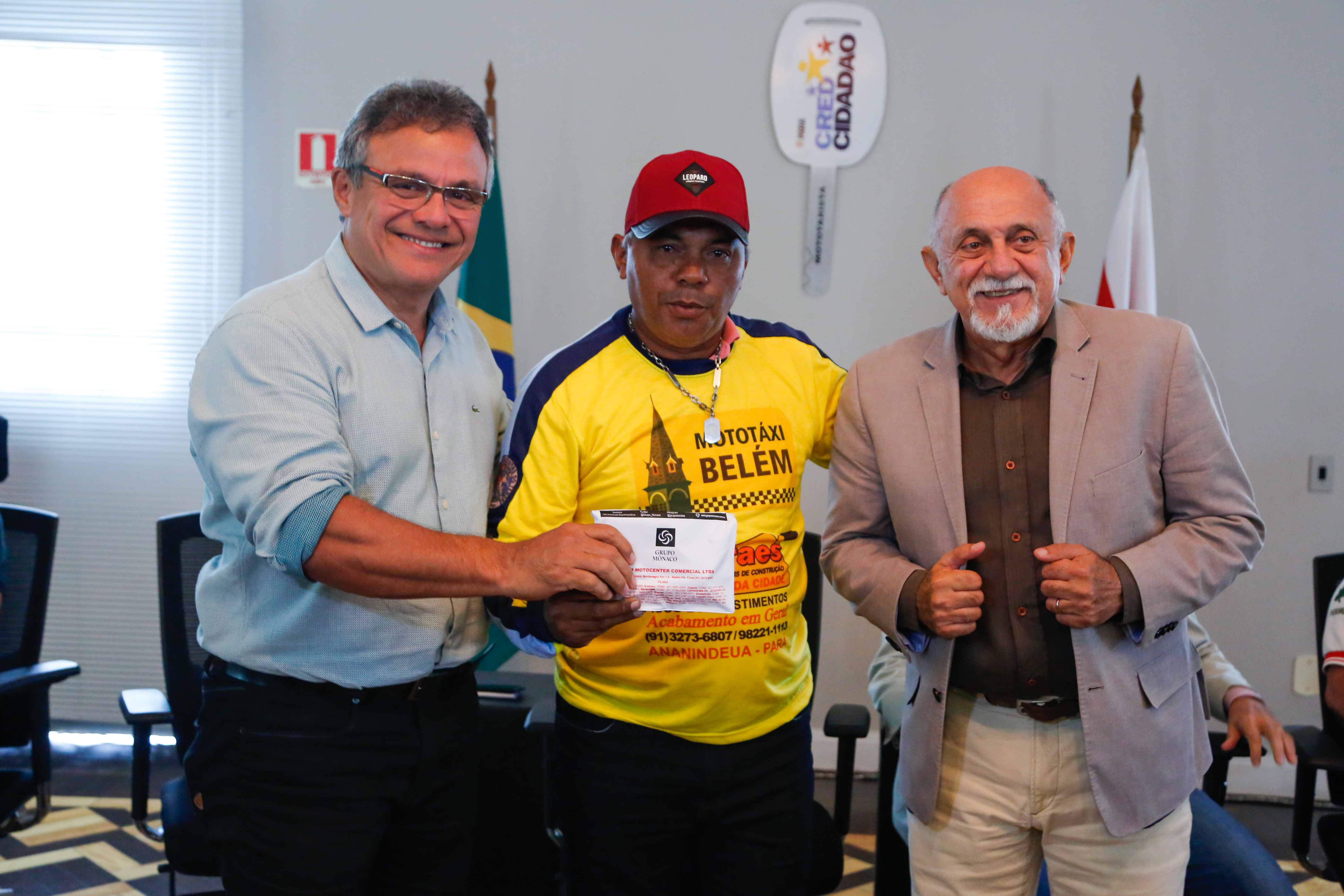 Programa de microcrédito beneficia mototaxistas de Belém