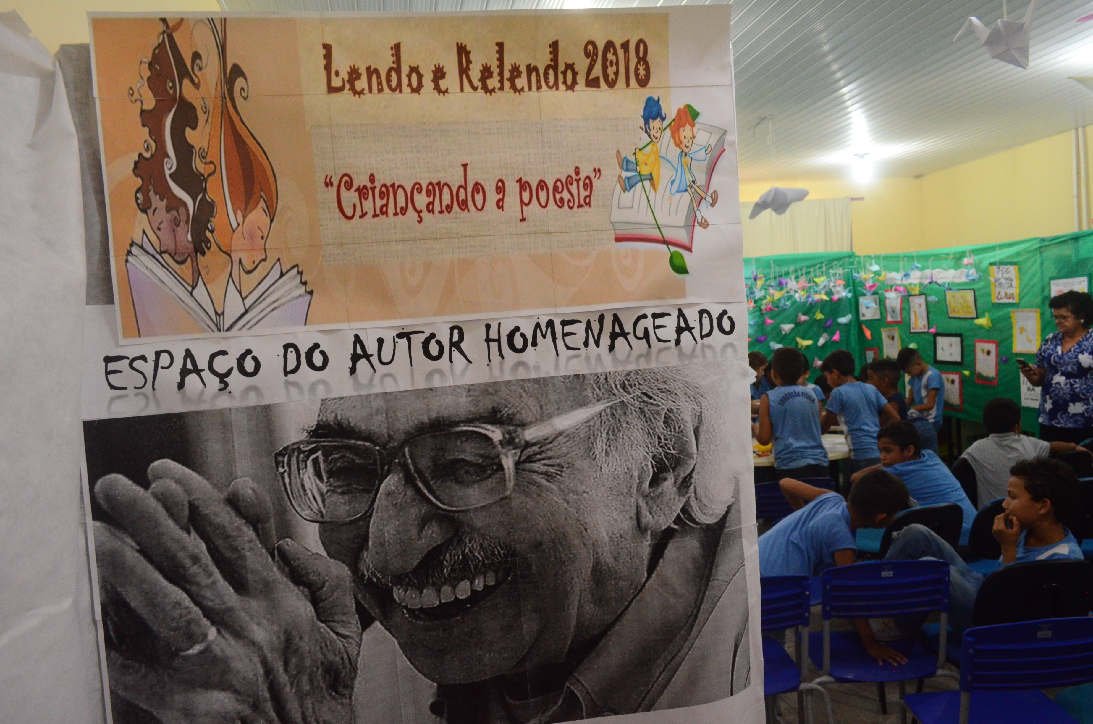 Projeto leva poesia de Manoel de Barros para o cotidiano escolar