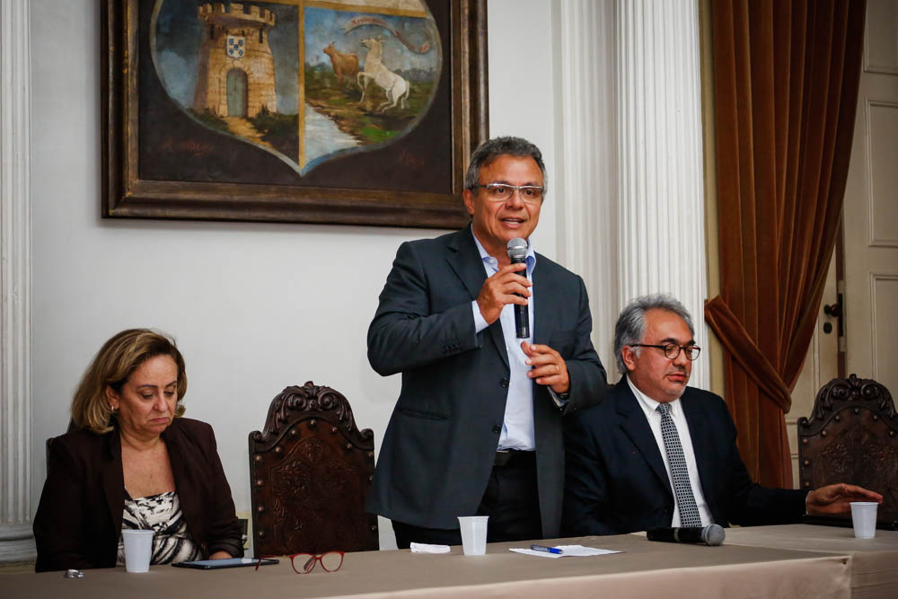 Membros do Conselho de Desenvolvimento Urbano tomam posse