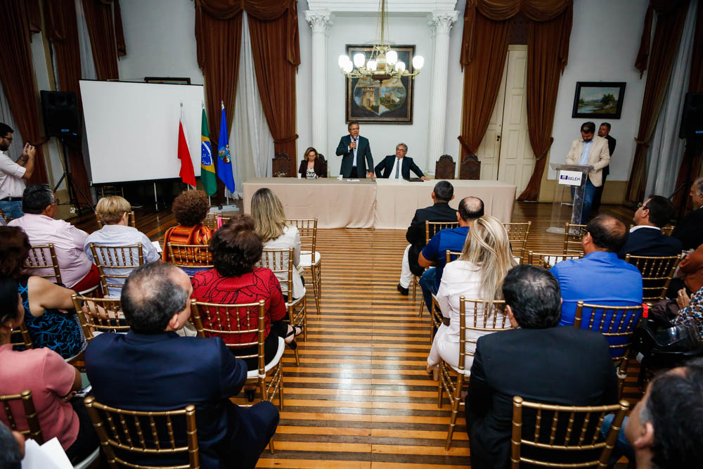 Membros do Conselho de Desenvolvimento Urbano tomam posse