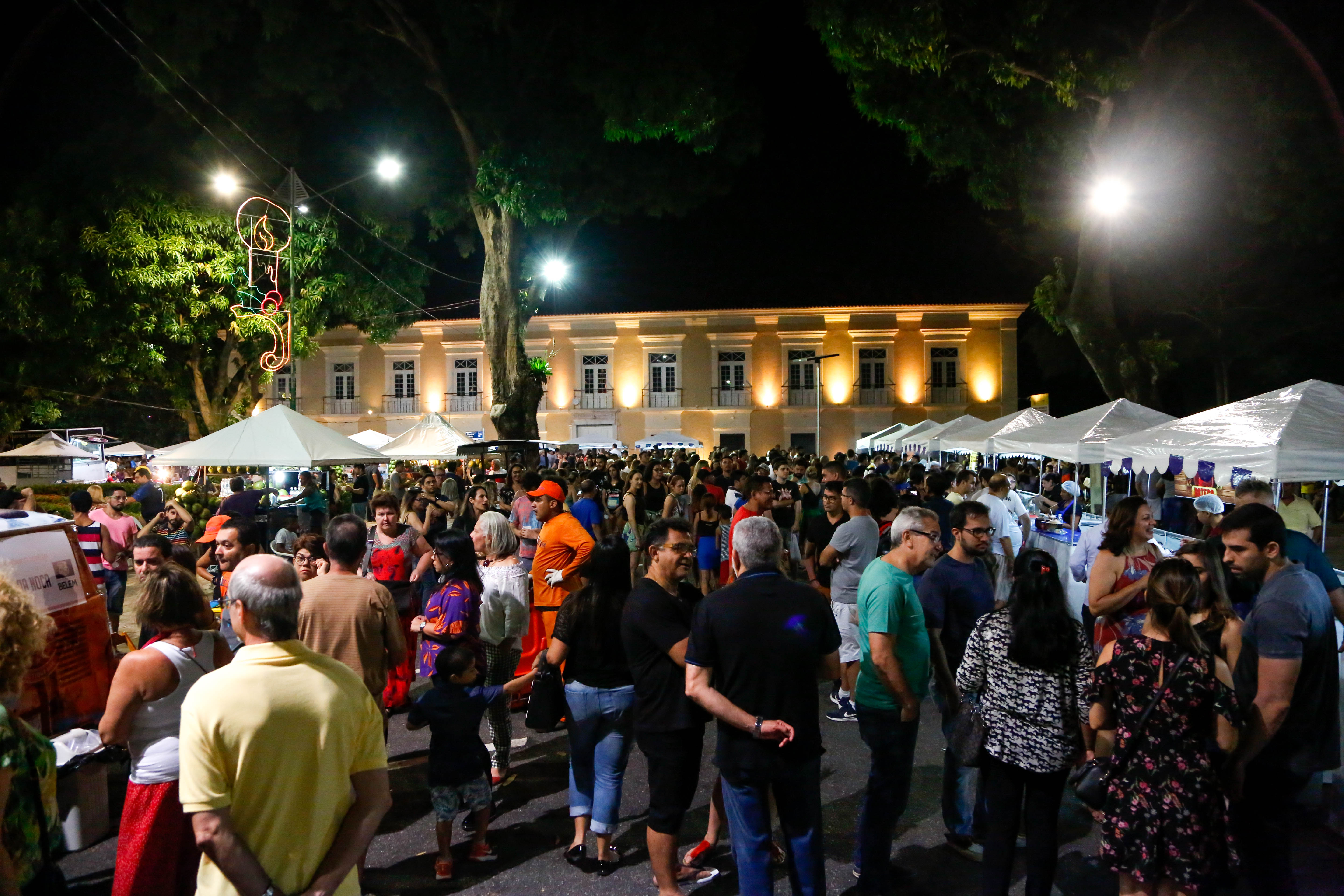 Primeiro dia do Circuito Gastronômico de Belém movimenta o Complexo Feliz Lusitânia