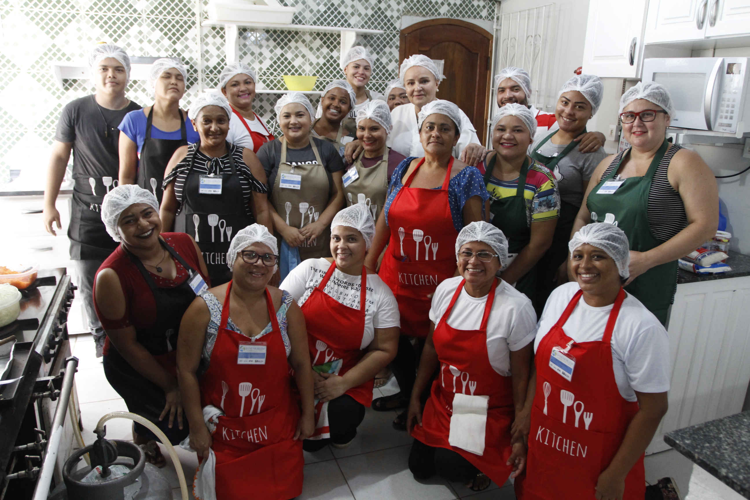 Curso de culinária é nova oportunidade de qualificação para moradores da Cremação