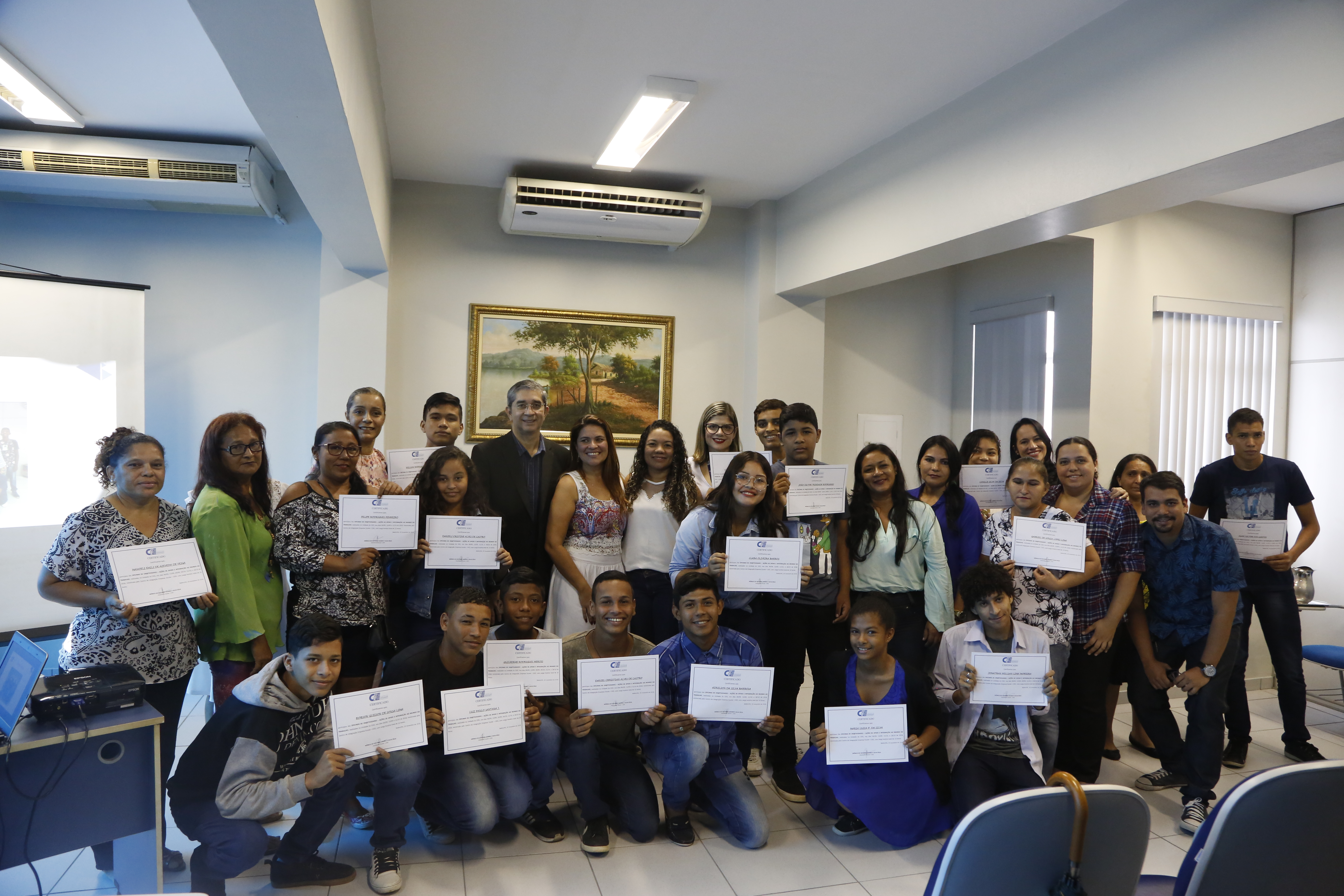 Oficinas de criatividade beneficiam jovens atendidos em programa social da Funpapa